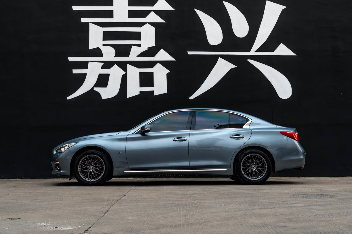 INFINITY Q50L-001-MST 715