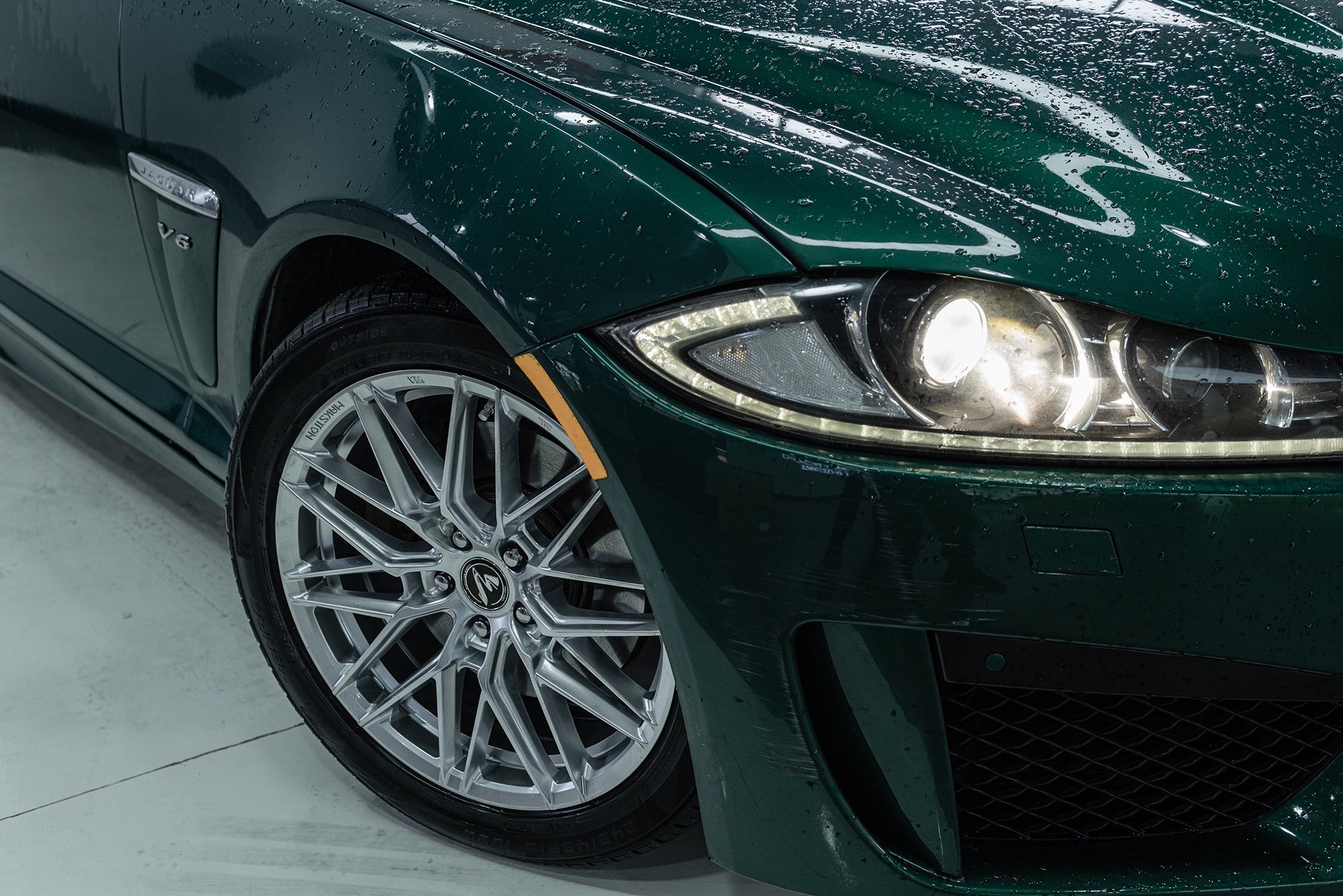 JAGUAR XF-003-MST 715