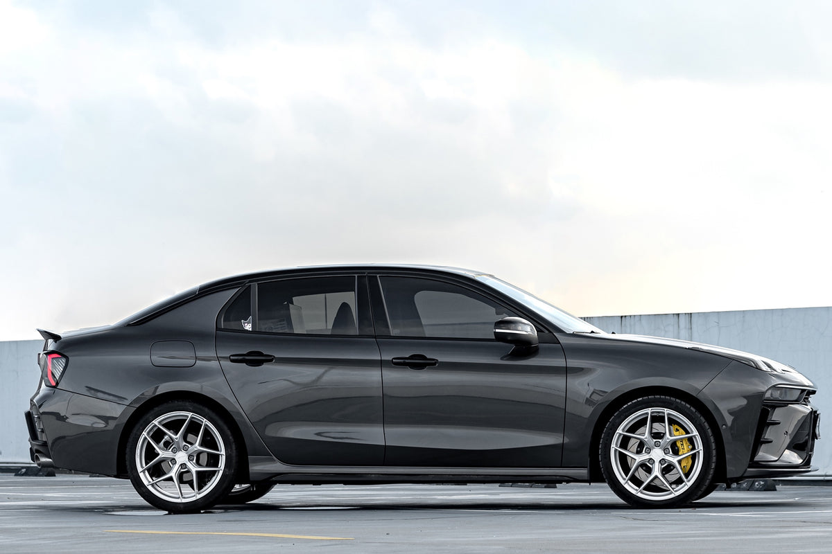 LYNK&CO03-001-FF FK07