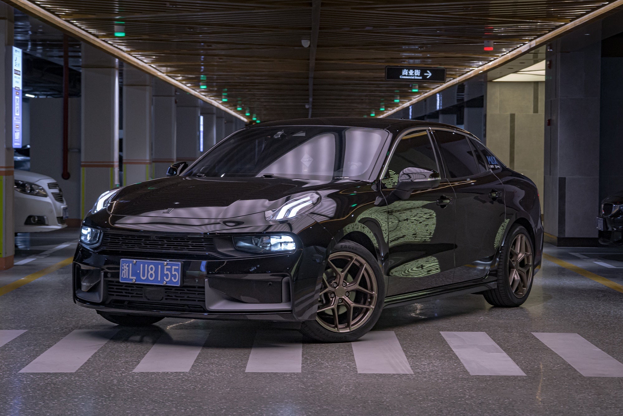 LYNK&CO03-001-FF FK07