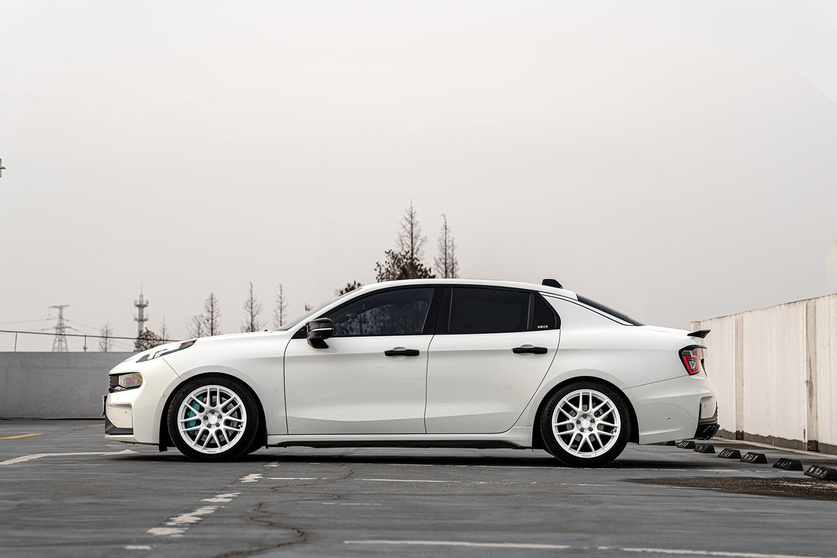 LYNK&CO 03-001-MST CK70