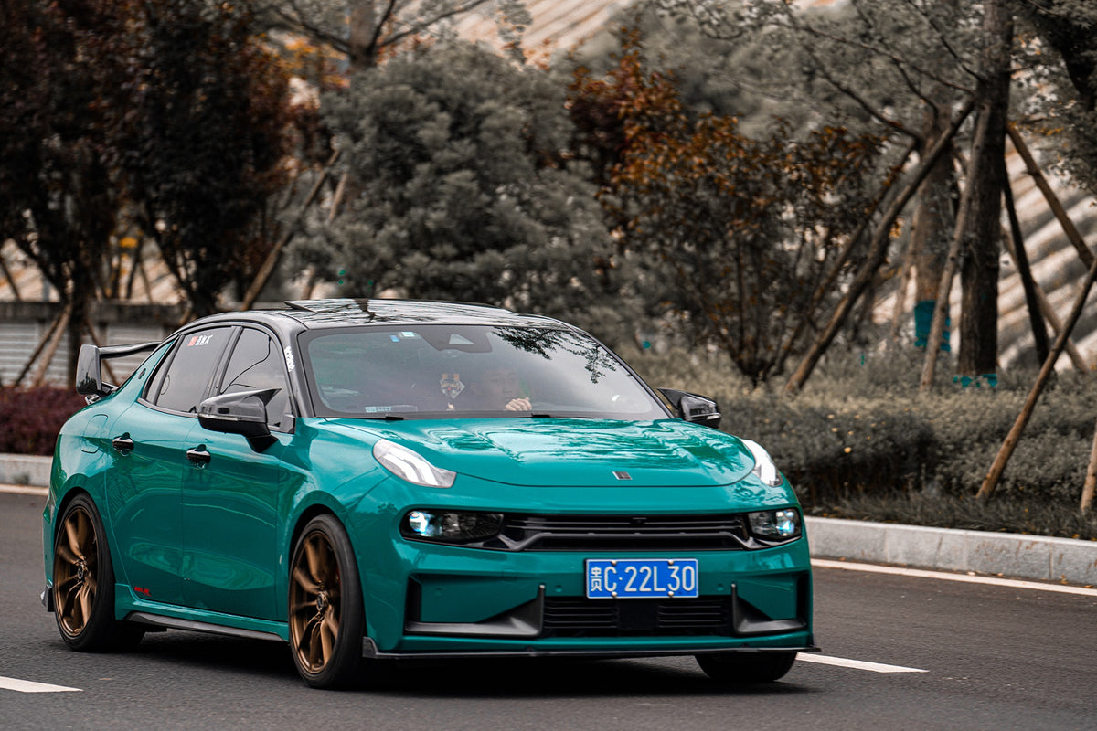 LYNK&CO 03-002-FF 011