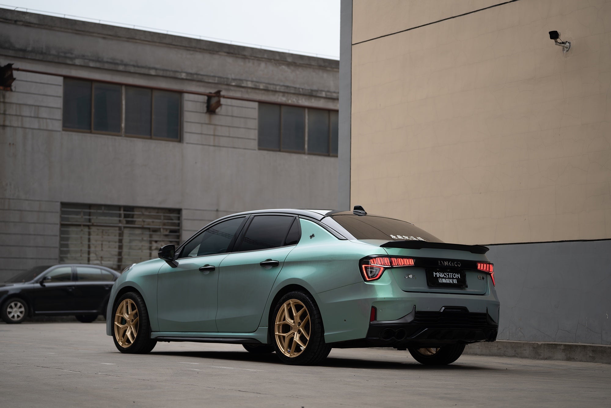 LYNK&CO 03-003-FF FK07