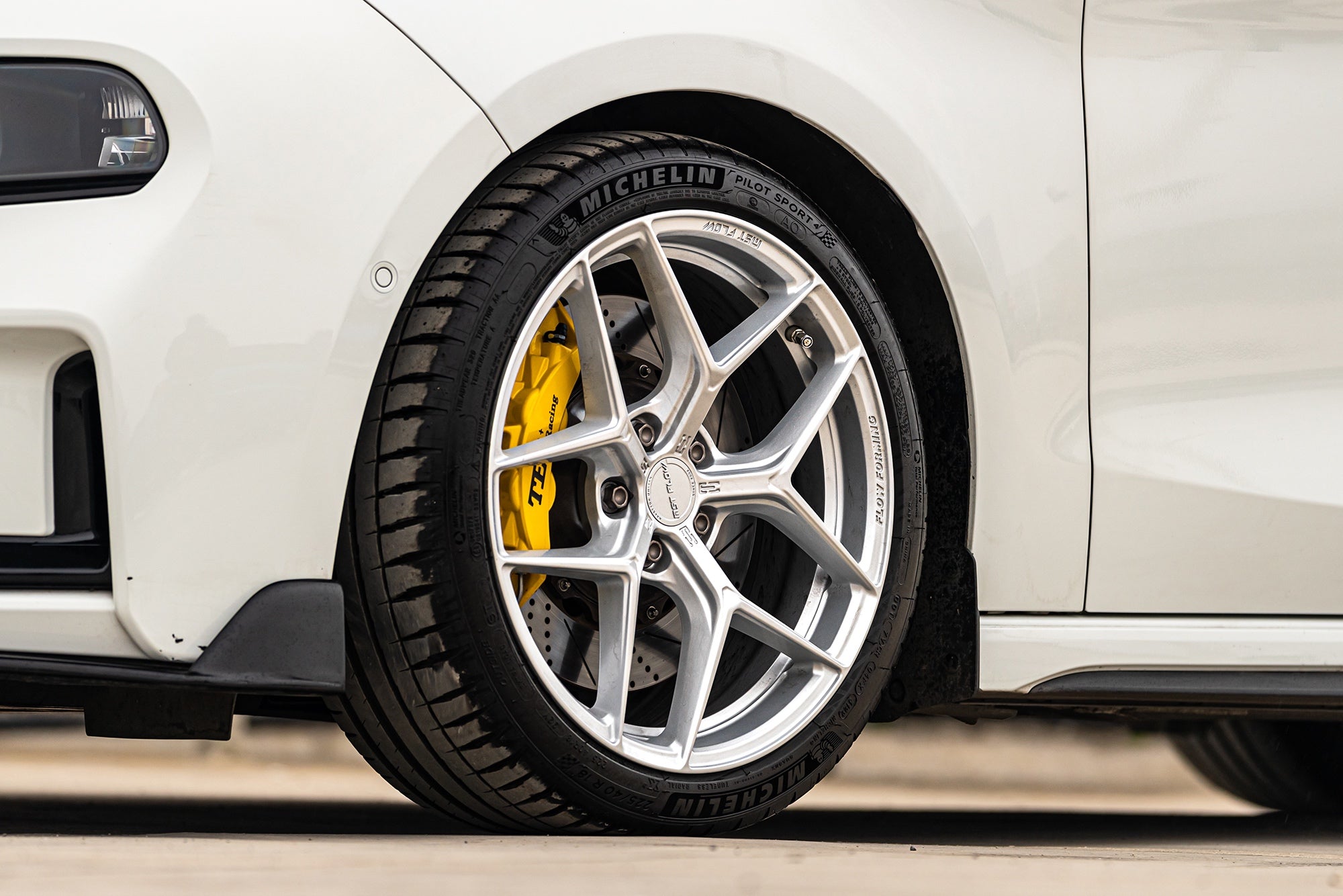 LYNK&CO 03-004-FF FK07