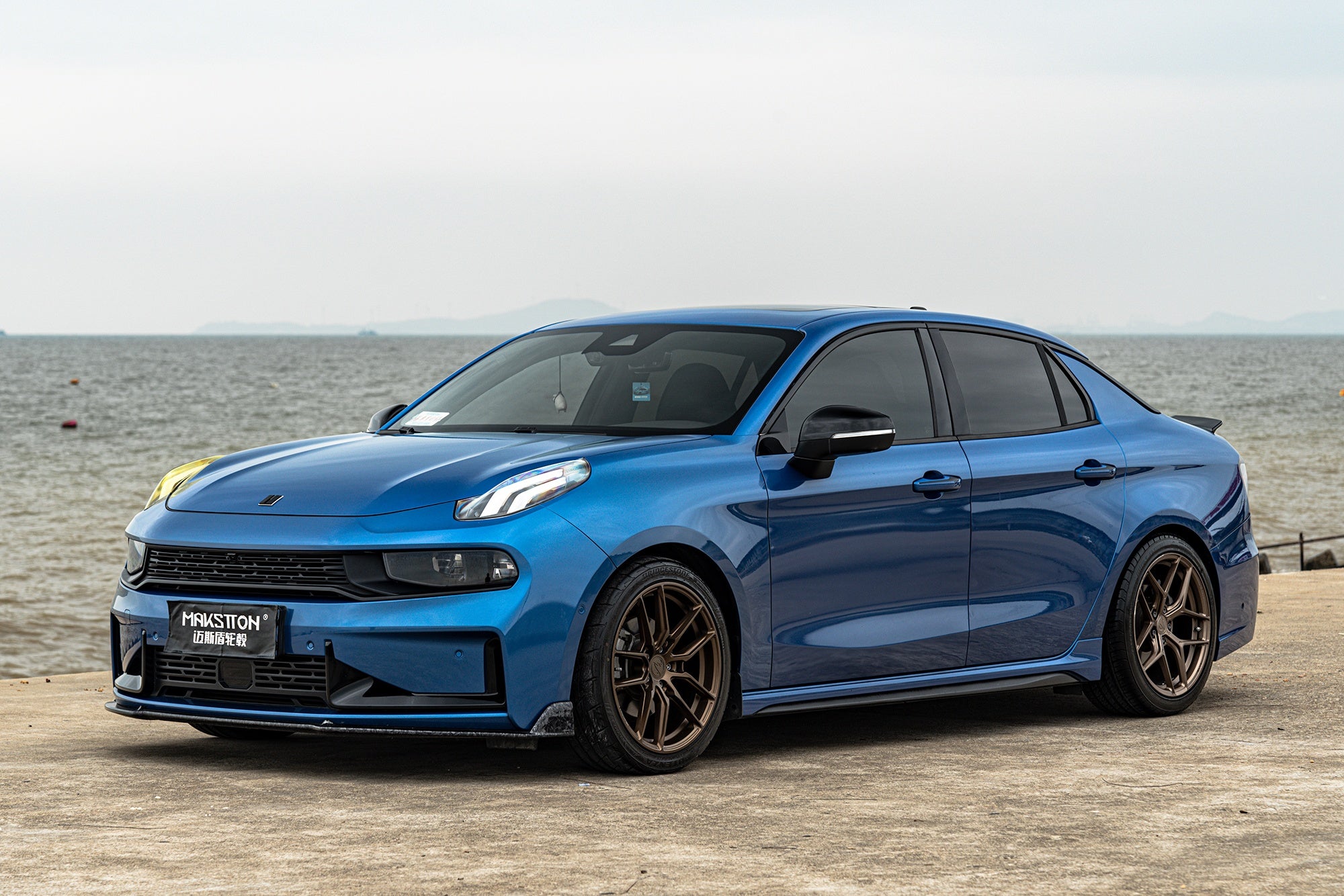 LYNK&CO 03-004-MST 713；FF FK07