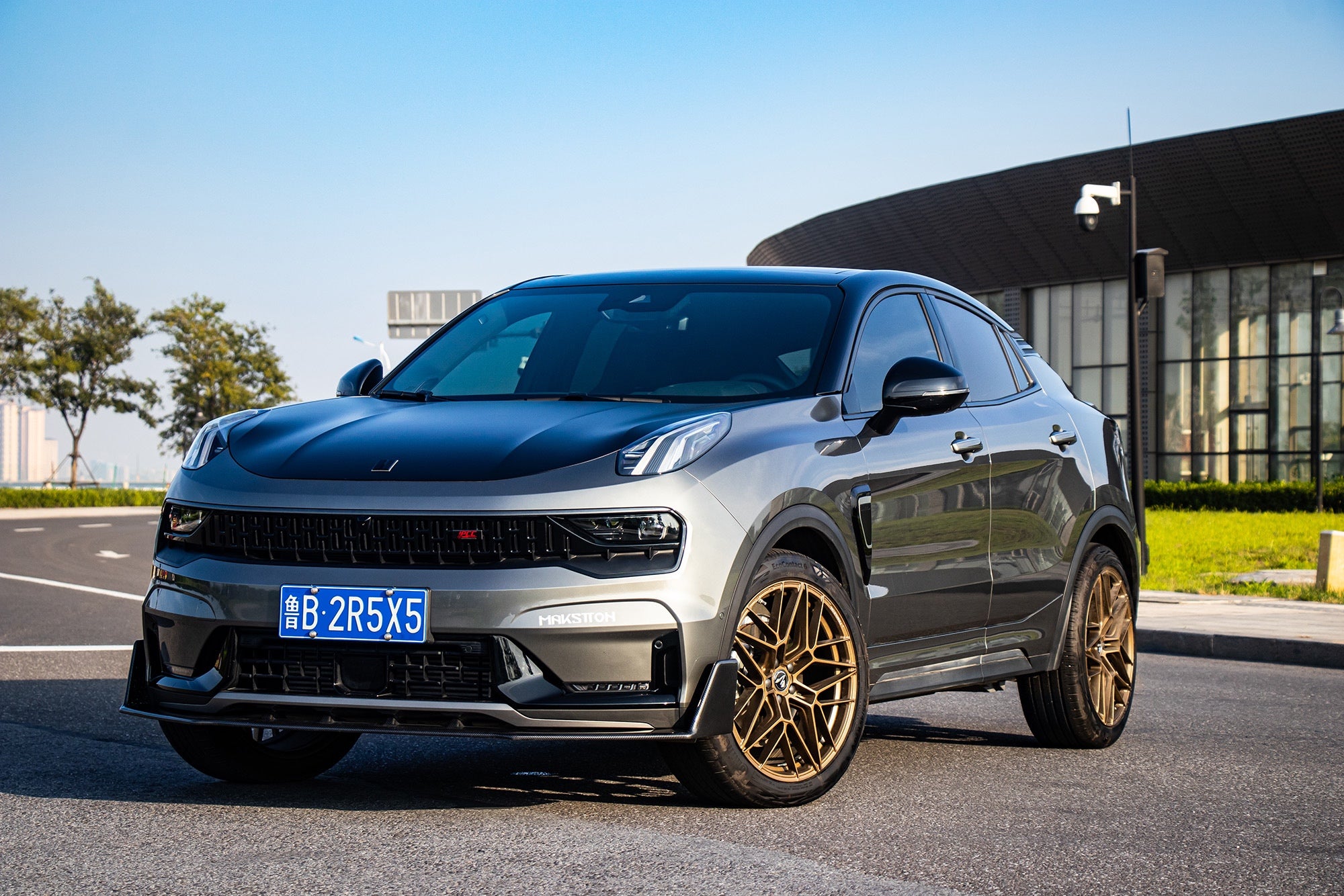 LYNK&CO 05-001-MST 718
