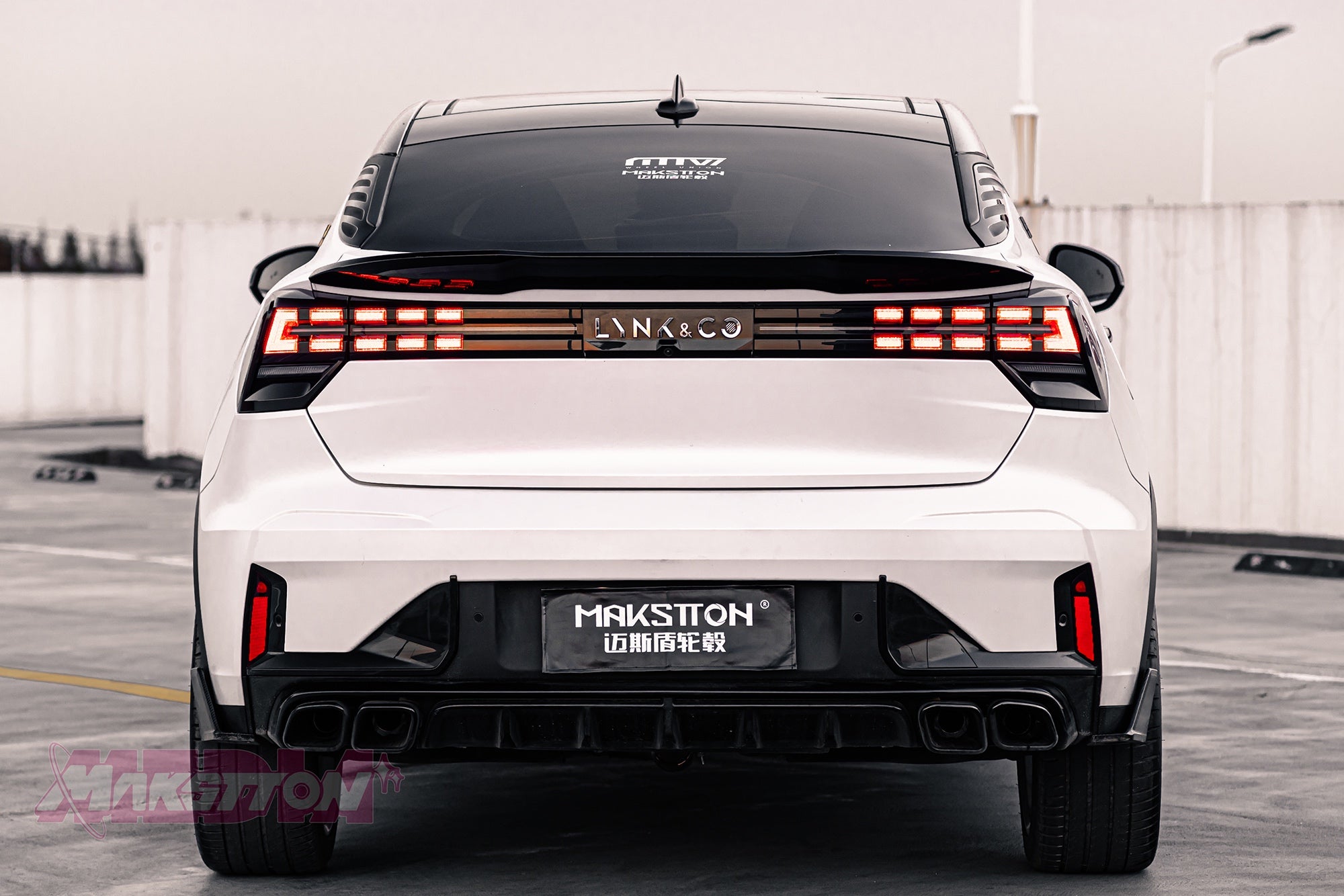 LYNK&CO 05-003-FG FK07