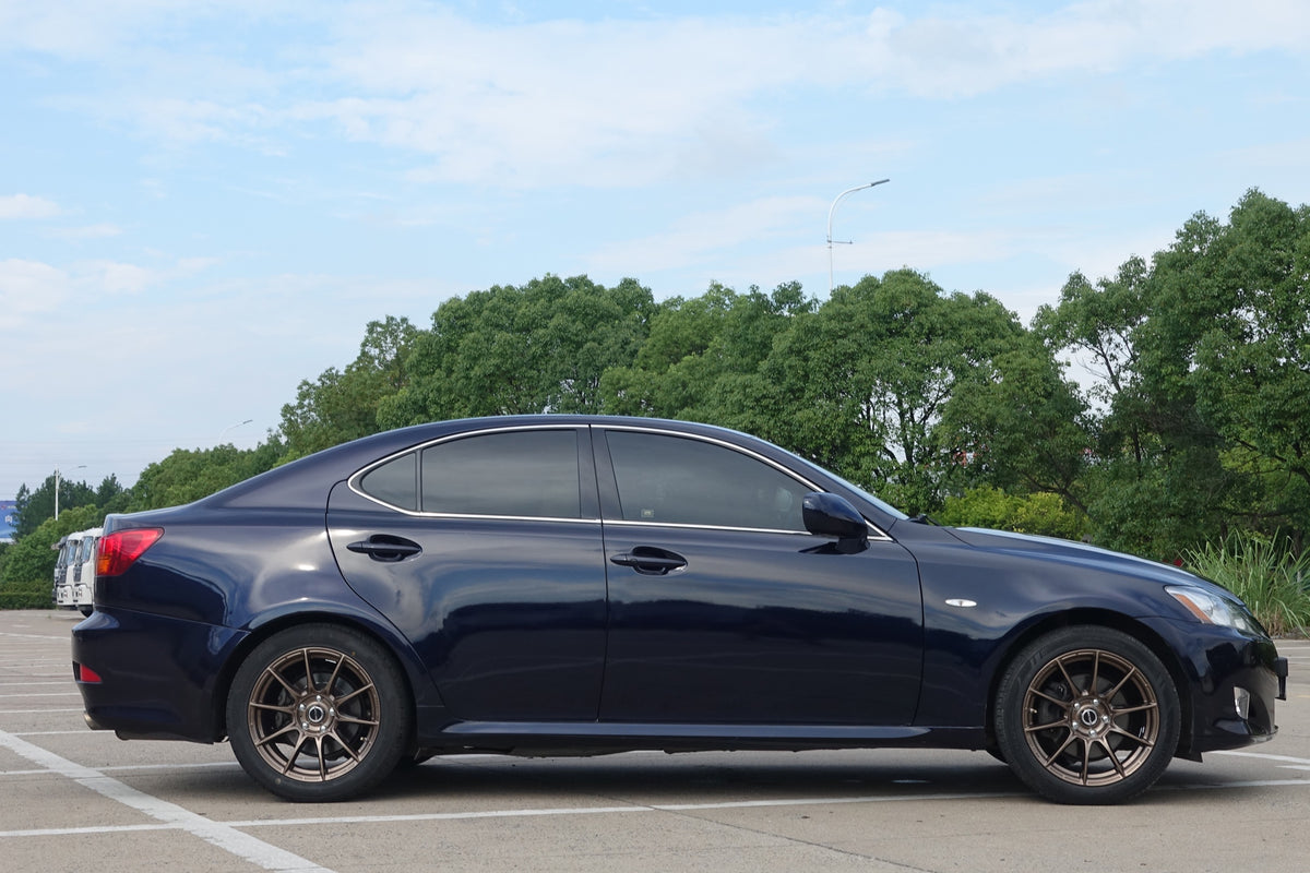 LEXUS IS300-001-FF FK75