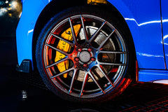 LYNK&CO03-002-FG CK70