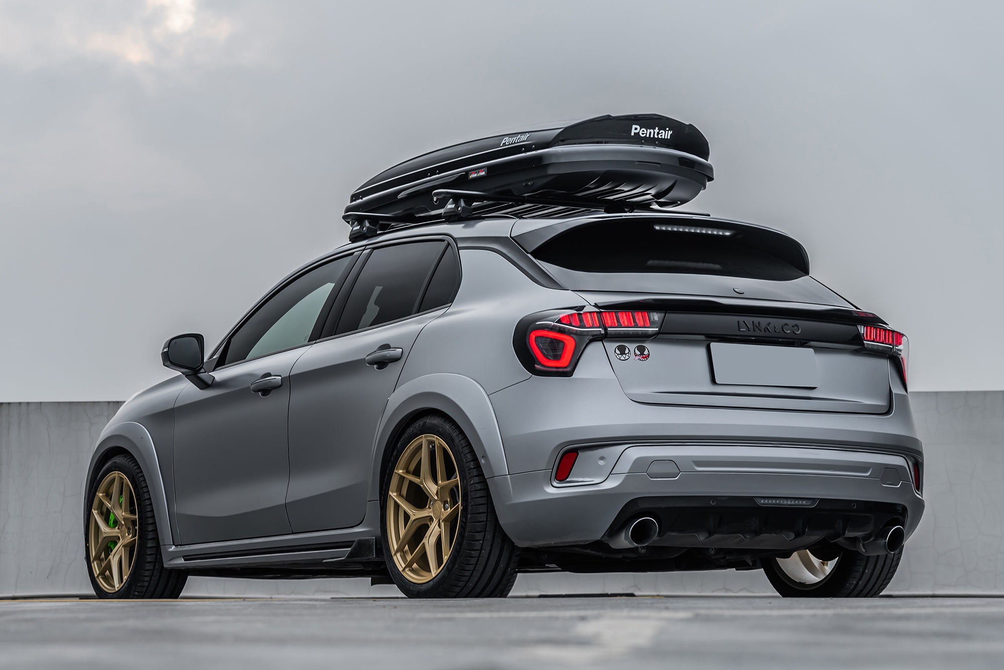 LYNK&CO 02-002-FG FK07