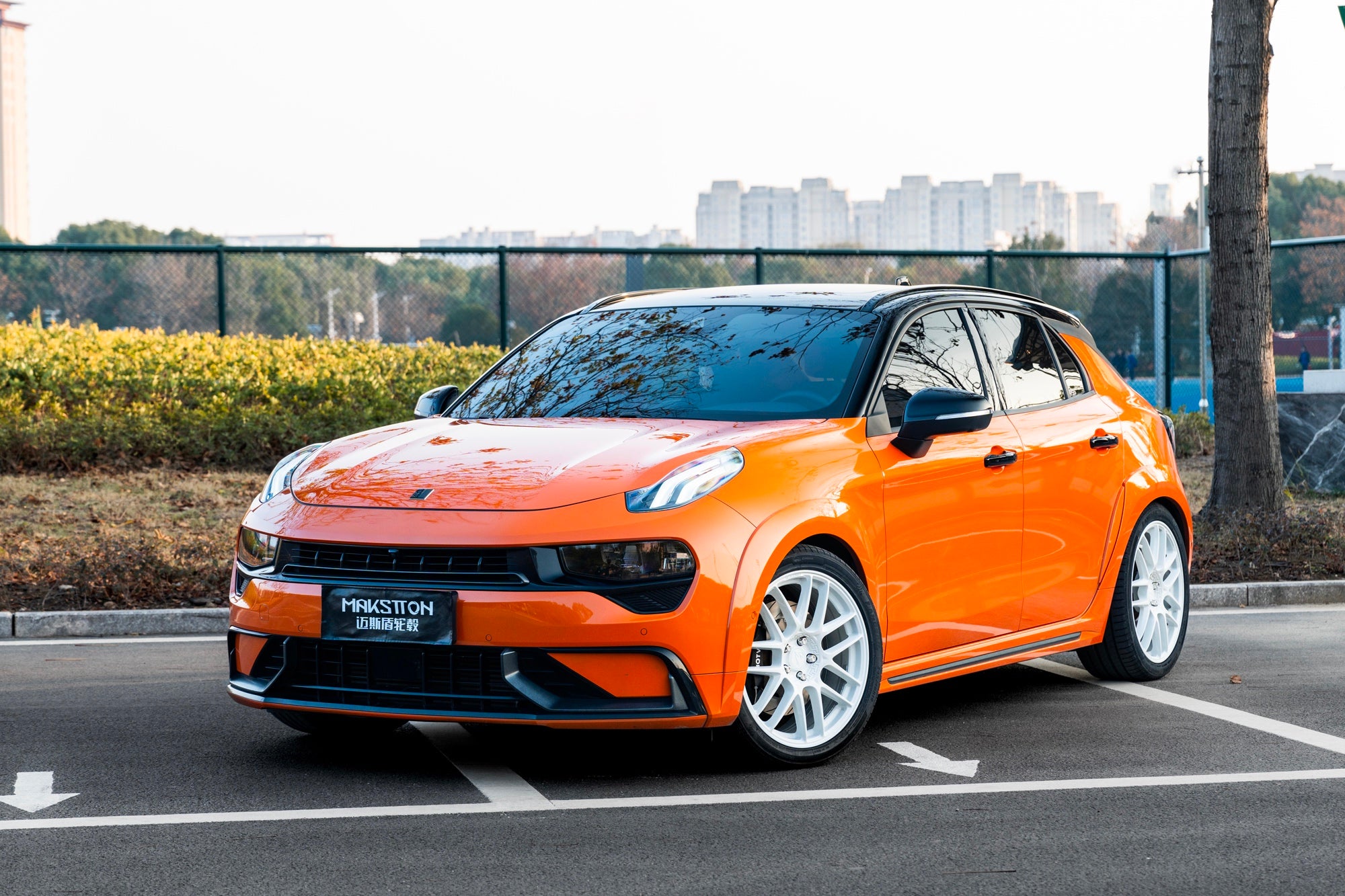 LYNK&CO 02HB-002-MST CK70