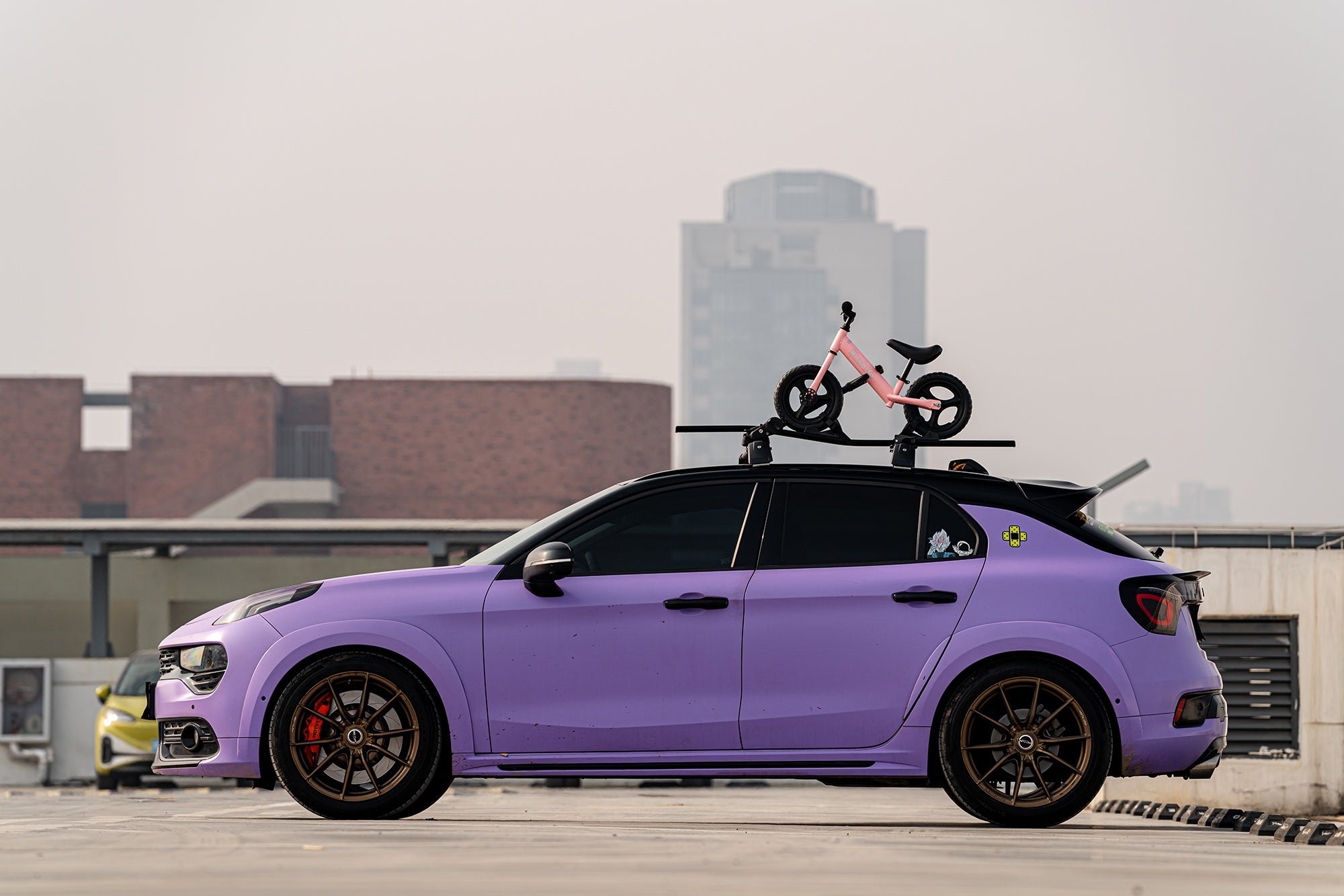 LYNK&CO 02 HATCHBACK-001-FF 011
