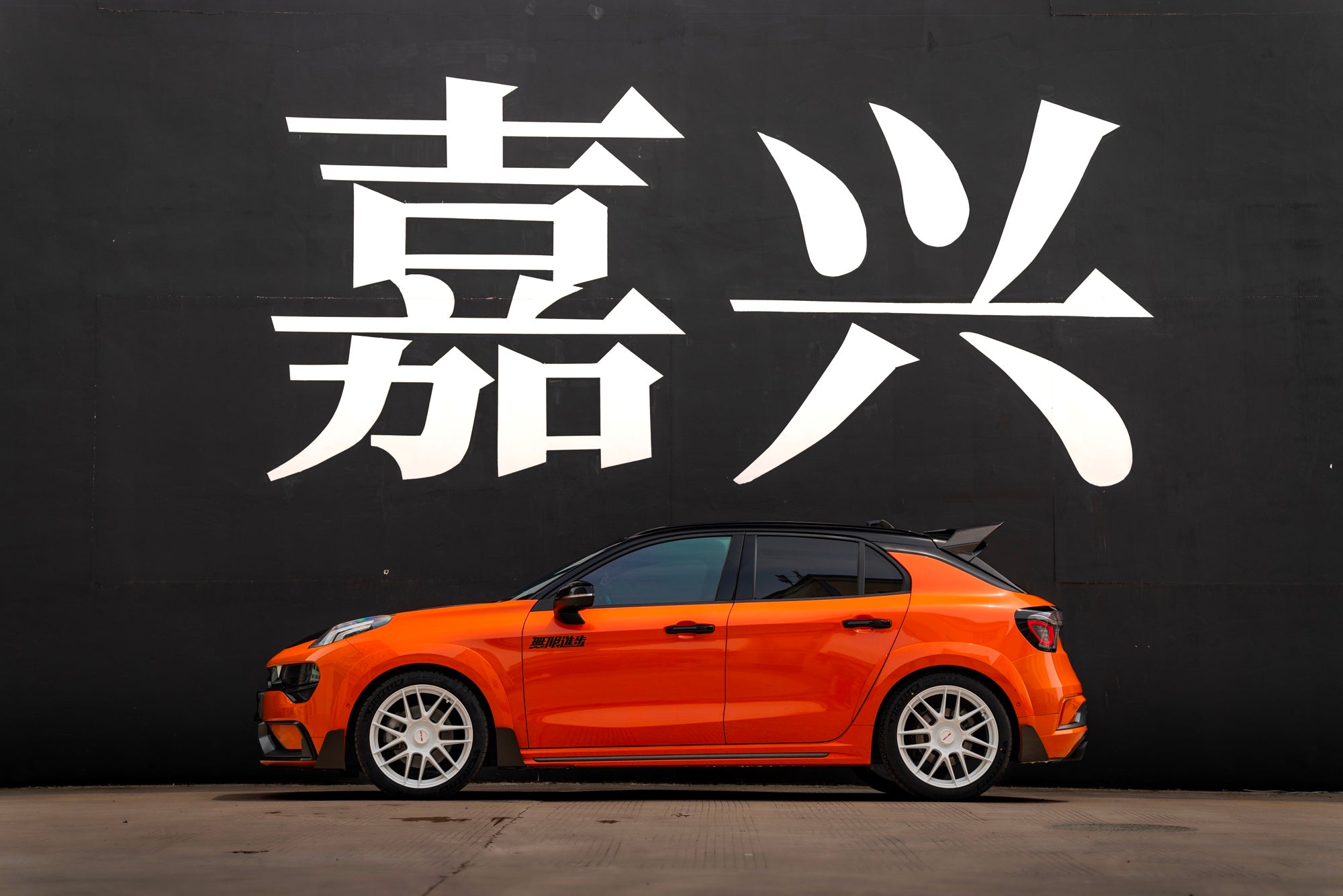 LYNK&CO 02 HATCHBACK-001-FF CK70CE