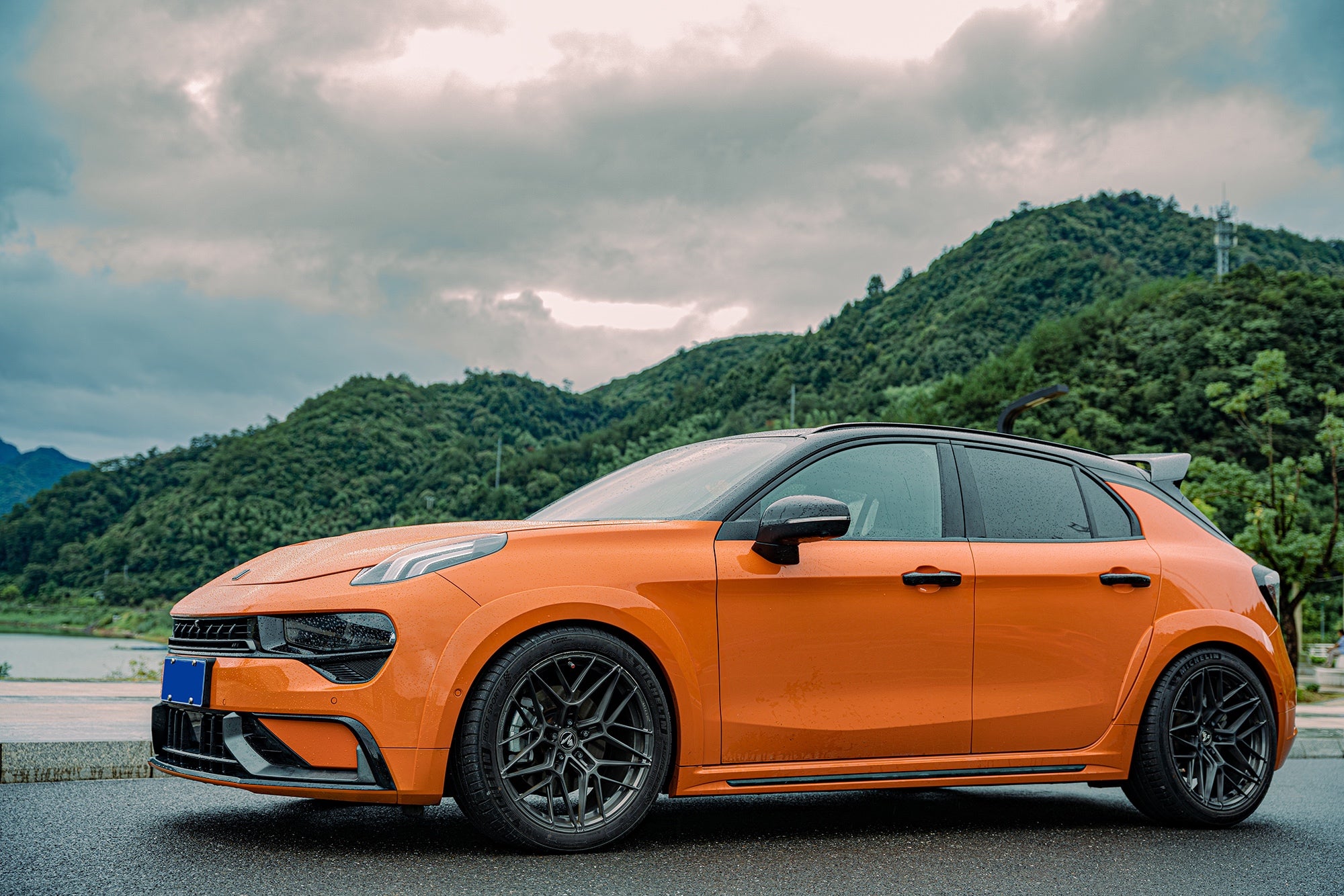 LYNK&CO 02 HATCHBACK-003-MST 718