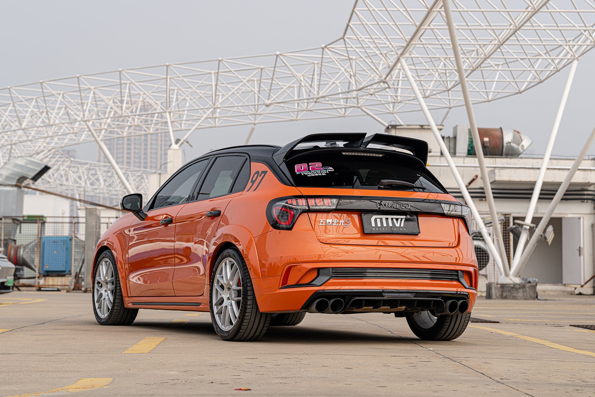 LYNK&CO 02 HATCHBACK-003-MST CK70