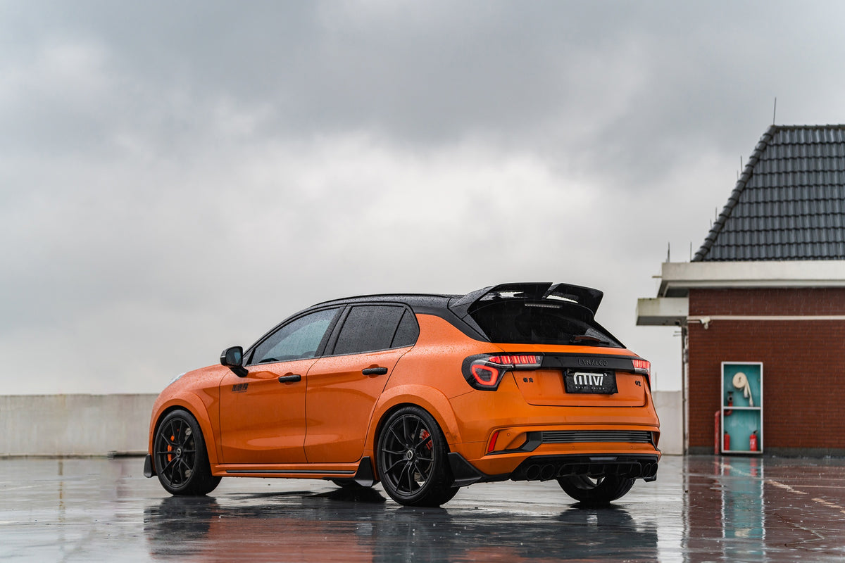 LYNK&CO 02 HATCHBACK-004-FF 011