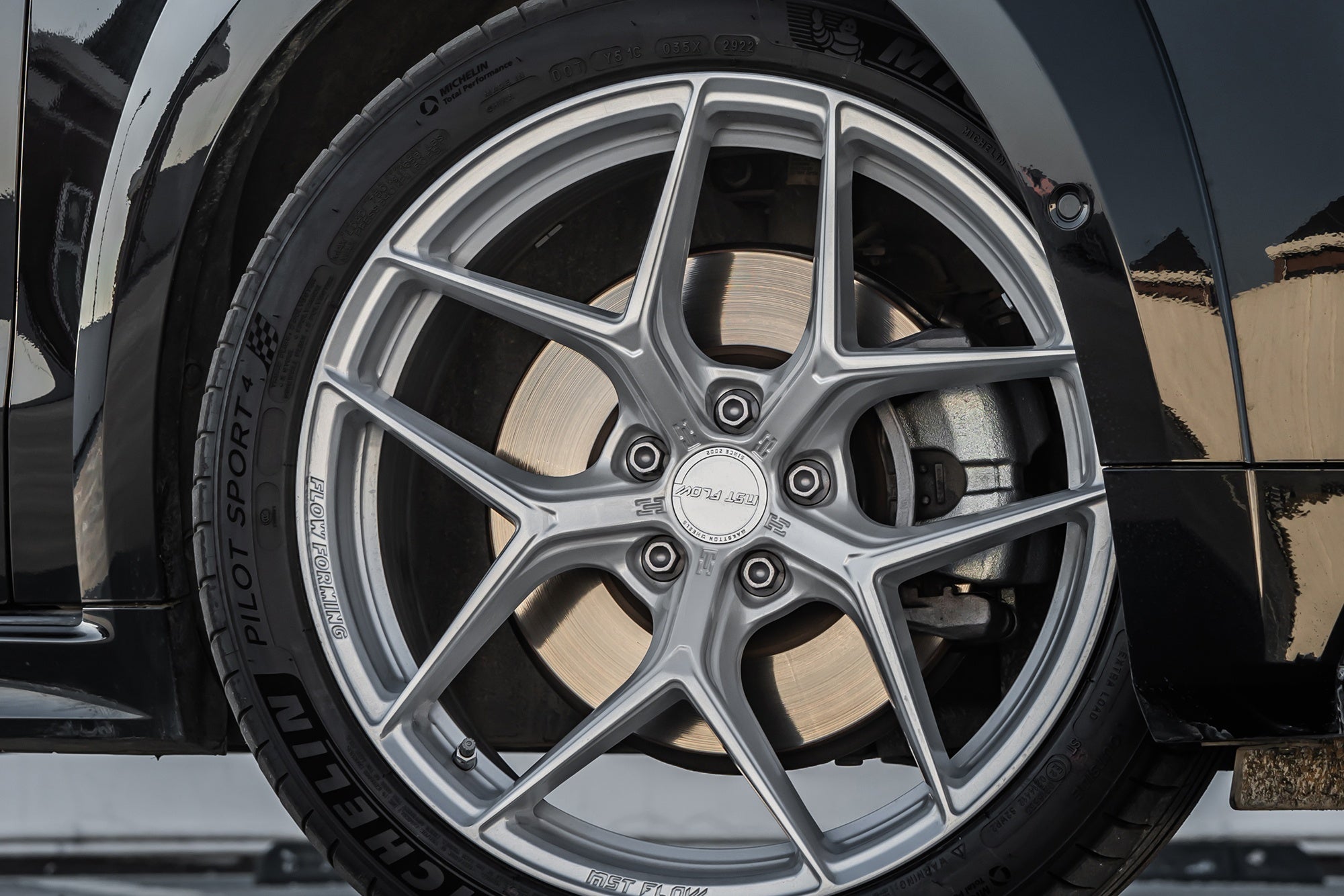 LYNK&CO 02 HATCHBACK-004-FF FK07