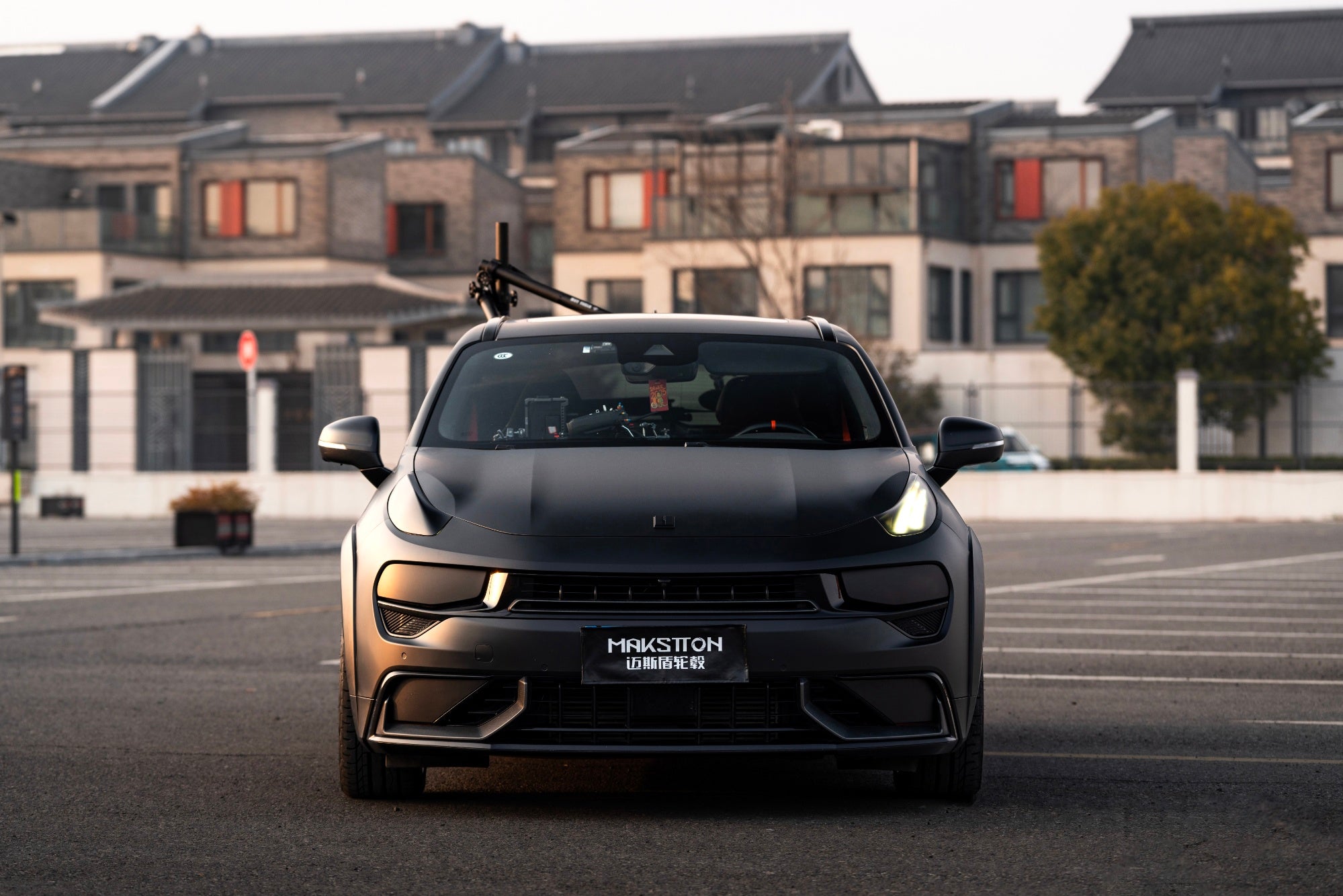 LYNK&CO 02 HATCHBACK-005-FF MR7