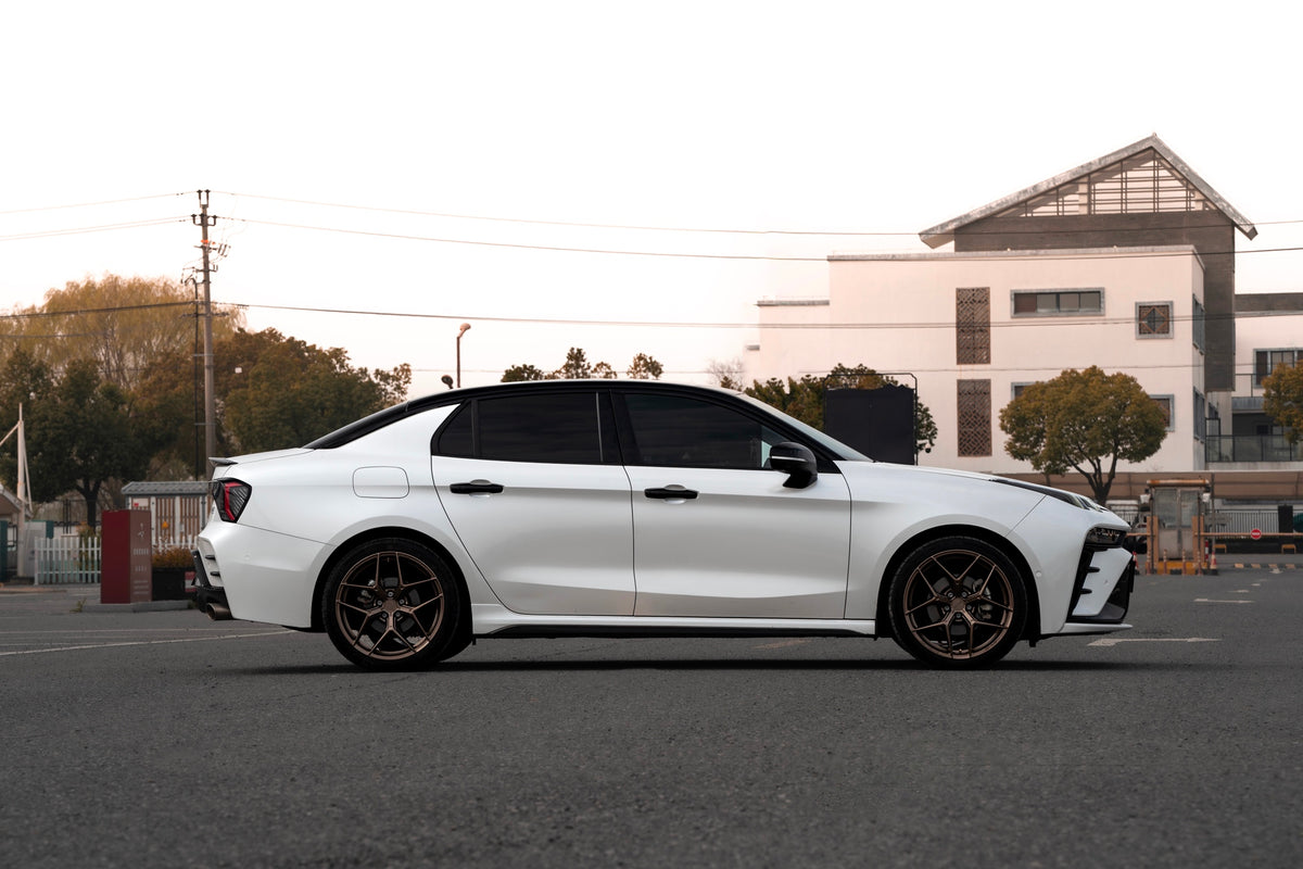 LYNK&CO 03-001-FF FK07