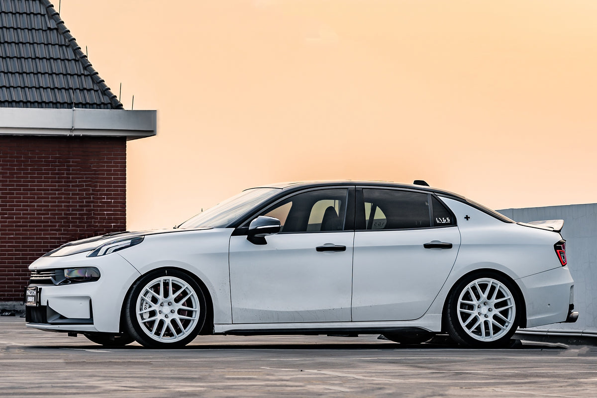 LYNK&CO 03-001-MST CK70