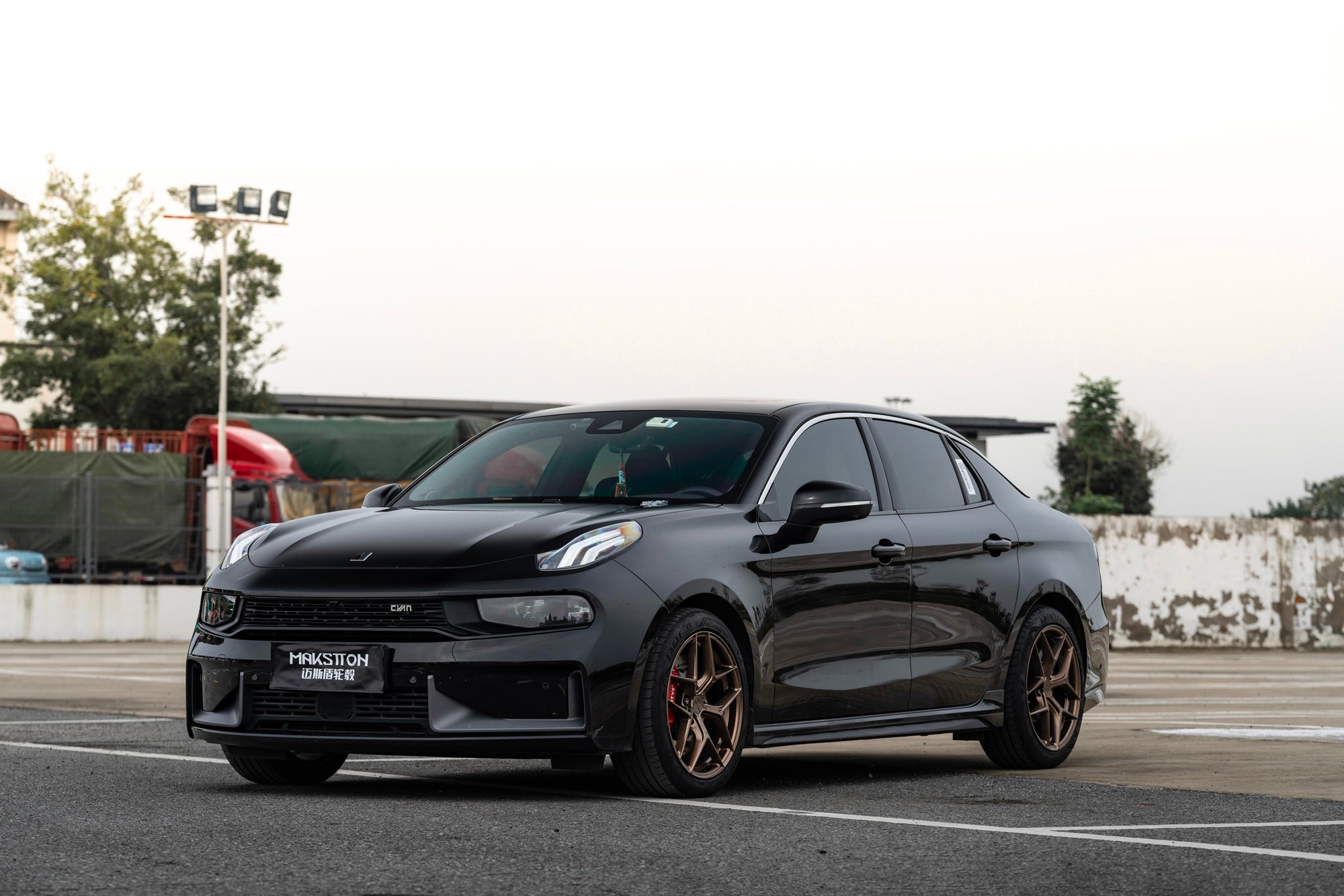 LYNK&CO 03-002-FF FK07