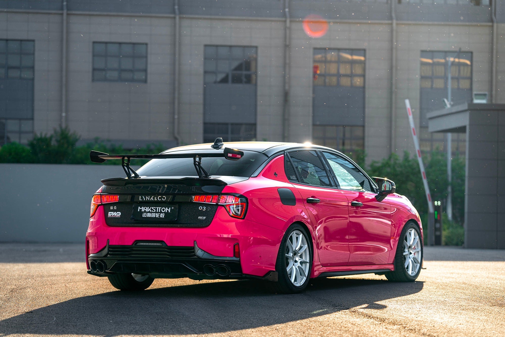 LYNK&CO 03-002-FF FK75