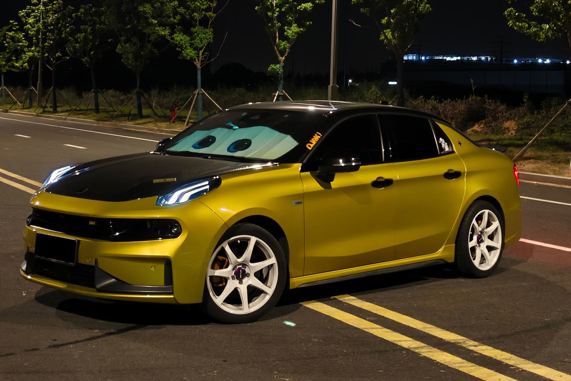 LYNK&CO 03-002-FF MR7