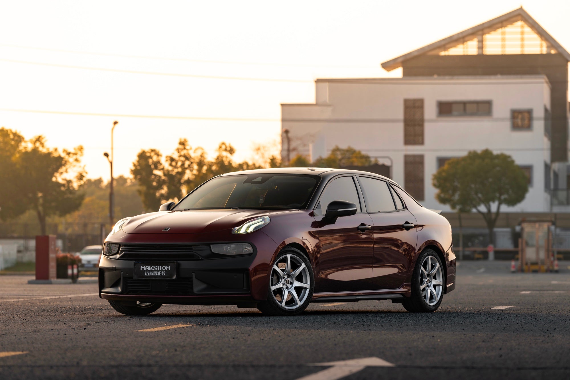 LYNK&CO 03-002-FF MR7