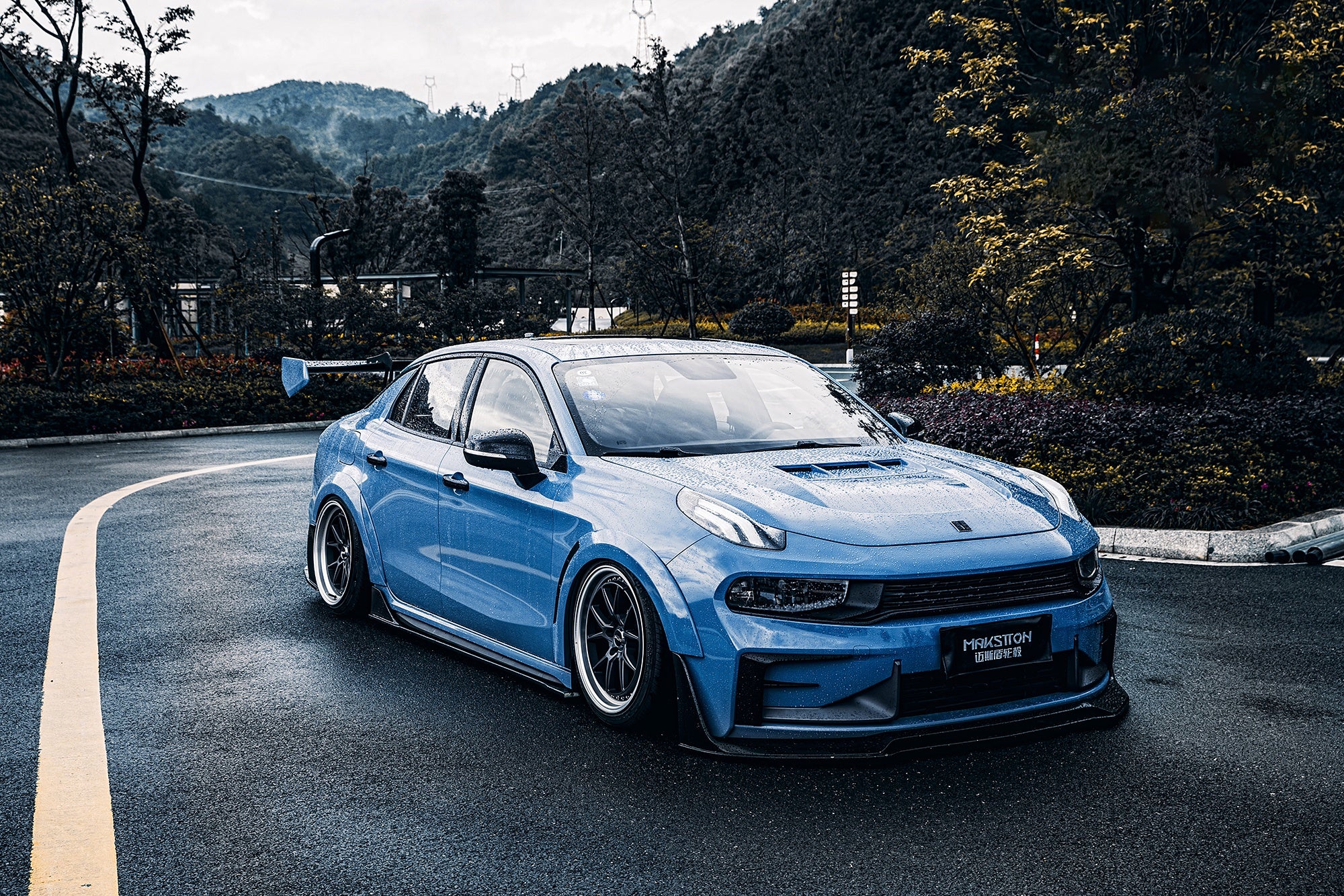 LYNK&CO 03-002-GOT 202