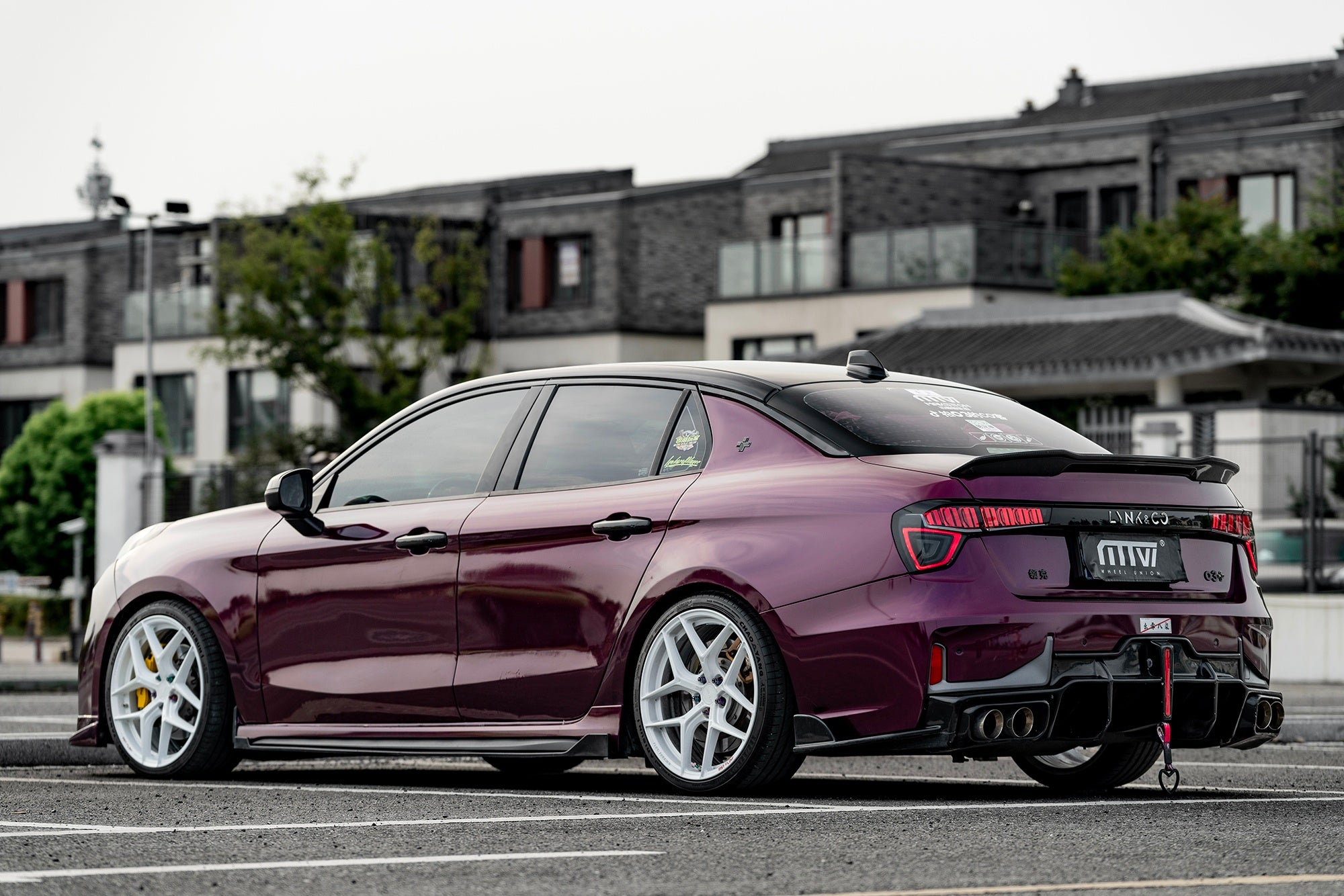LYNK&CO 03-003-FF FK07