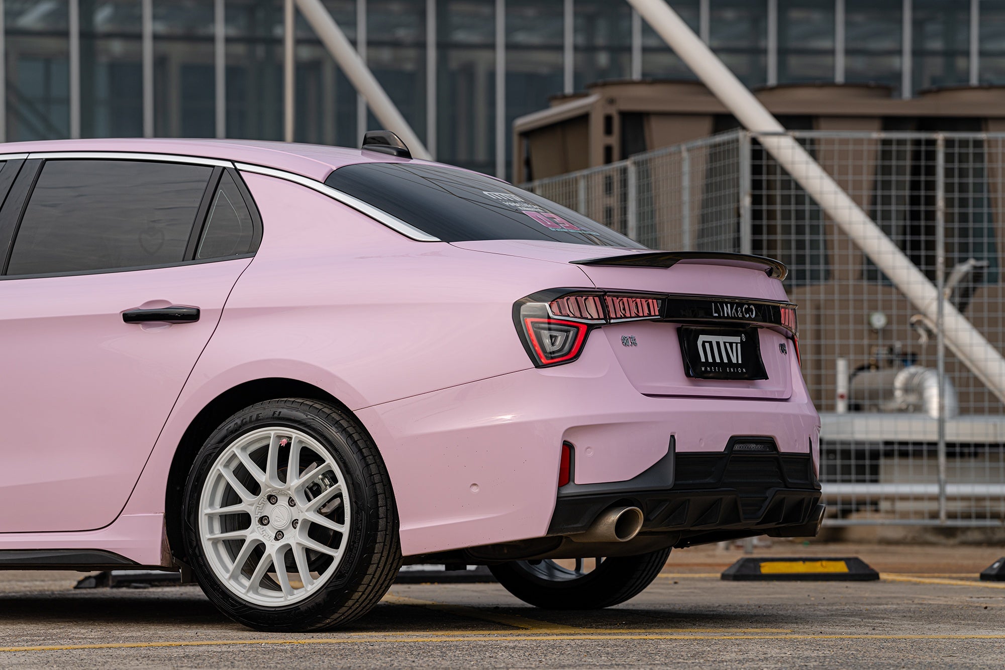 LYNK&CO 03-003-MST CK70