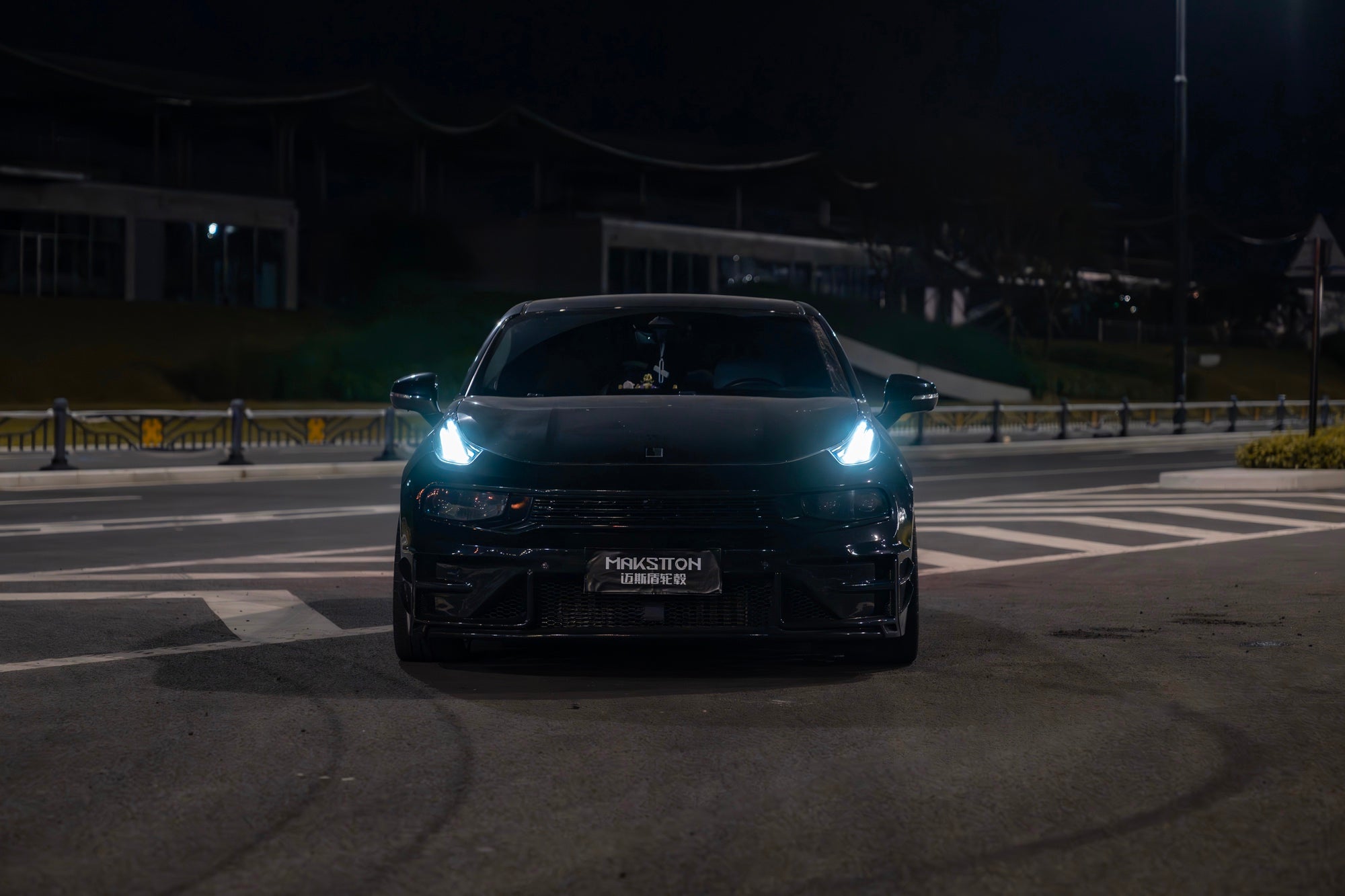 LYNK&CO 03-004-FF CK70CE