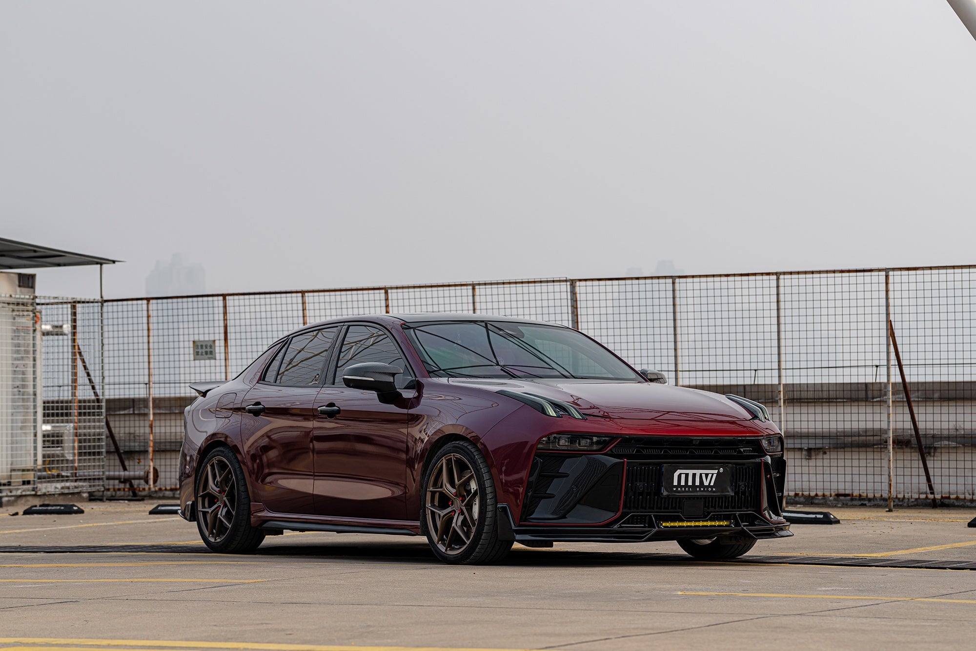 LYNK&CO 03-004-FF FK07