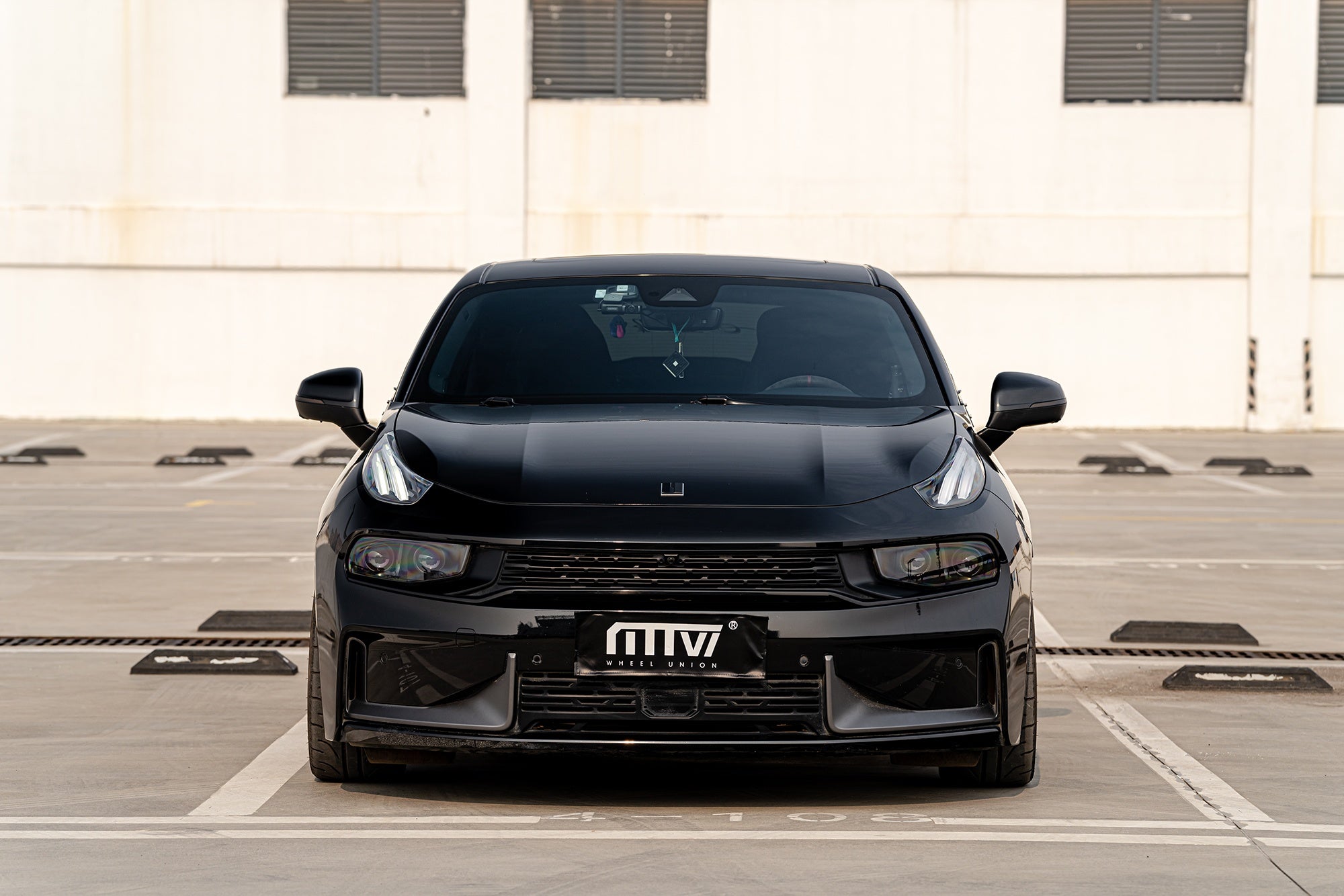 LYNK&CO 03-004-FF FK07