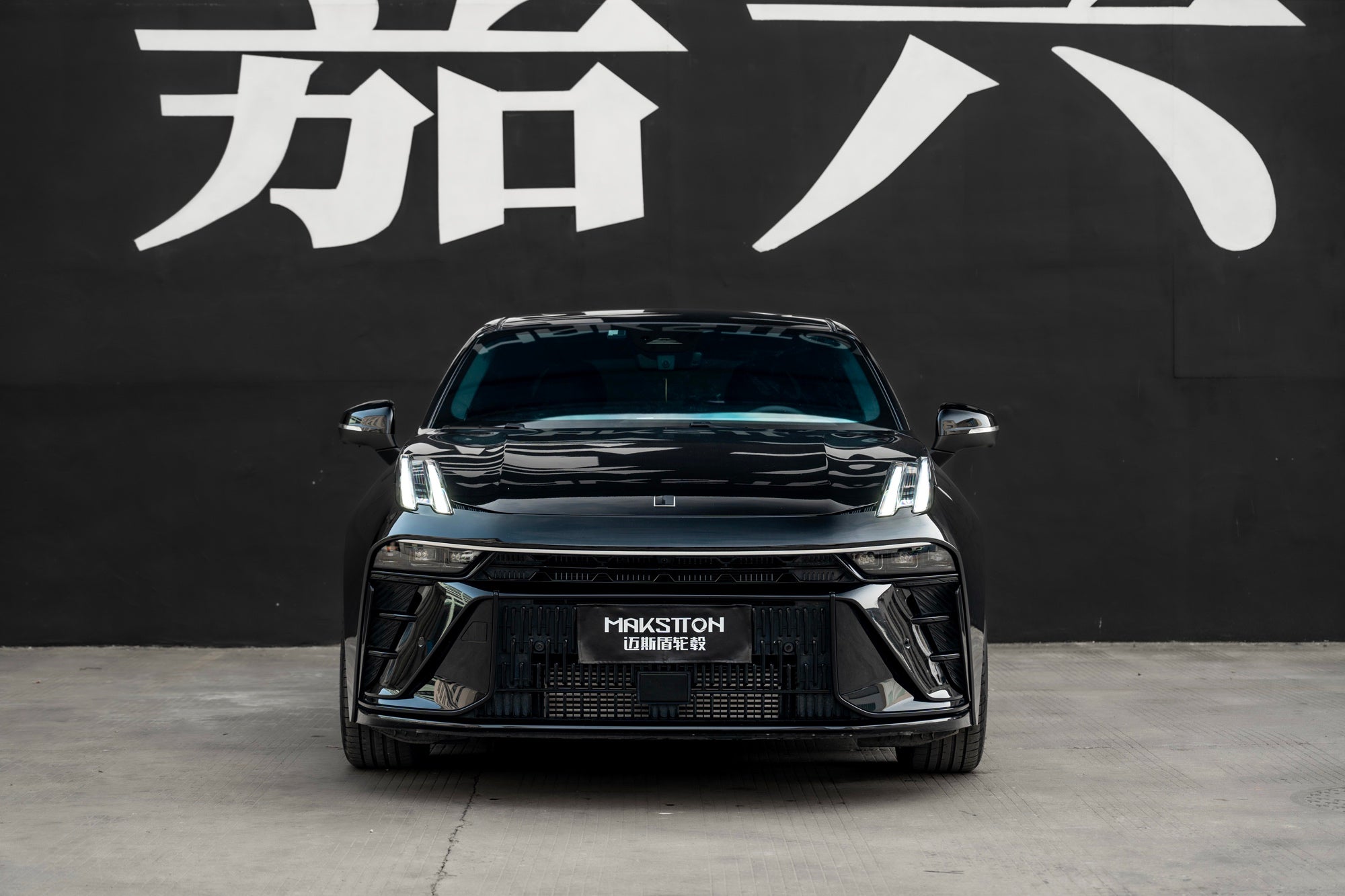 LYNK&CO 03-004-FF MR7