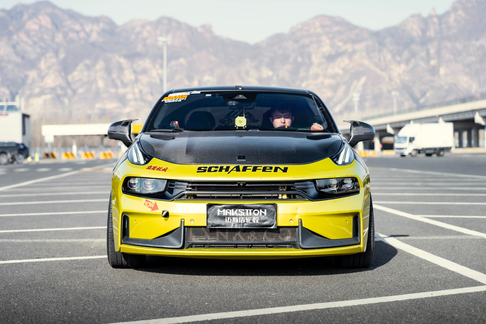 LYNK&CO 03-004-FF MR7