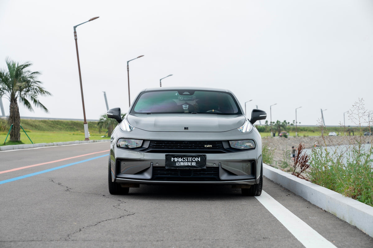LYNK&CO 03-004-MST 715