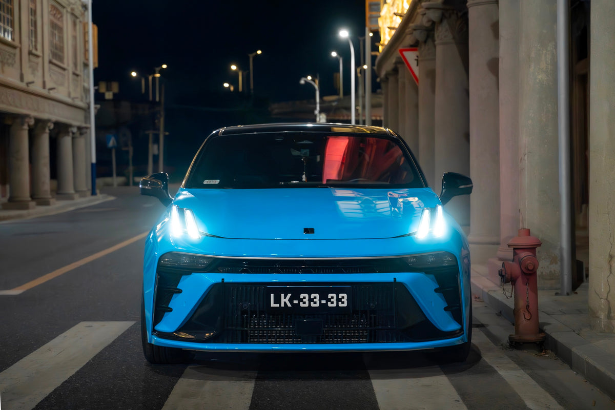 LYNK&CO 03-004-MST 718