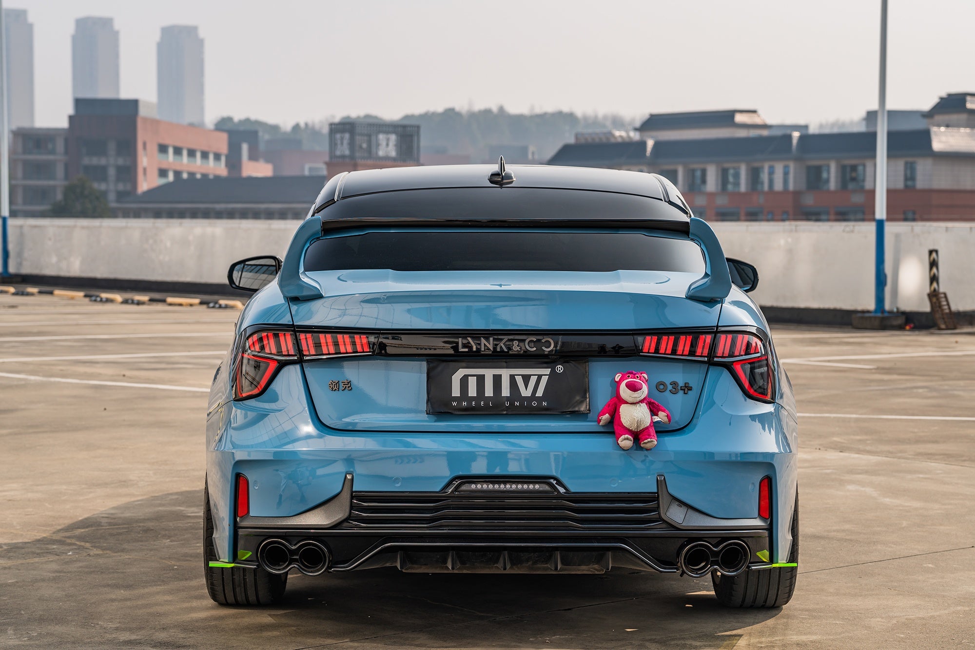 LYNK&CO 03-005-FF FK07