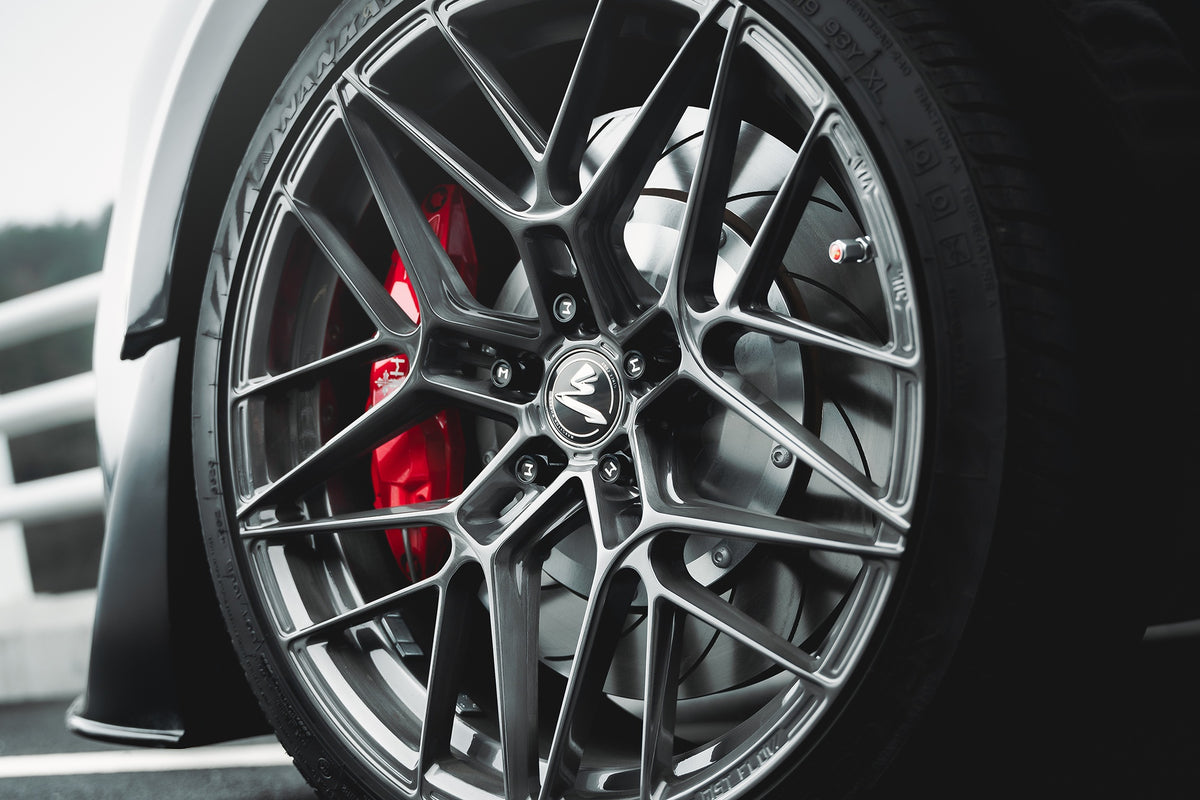 LYNK&CO 03-005-FG 718