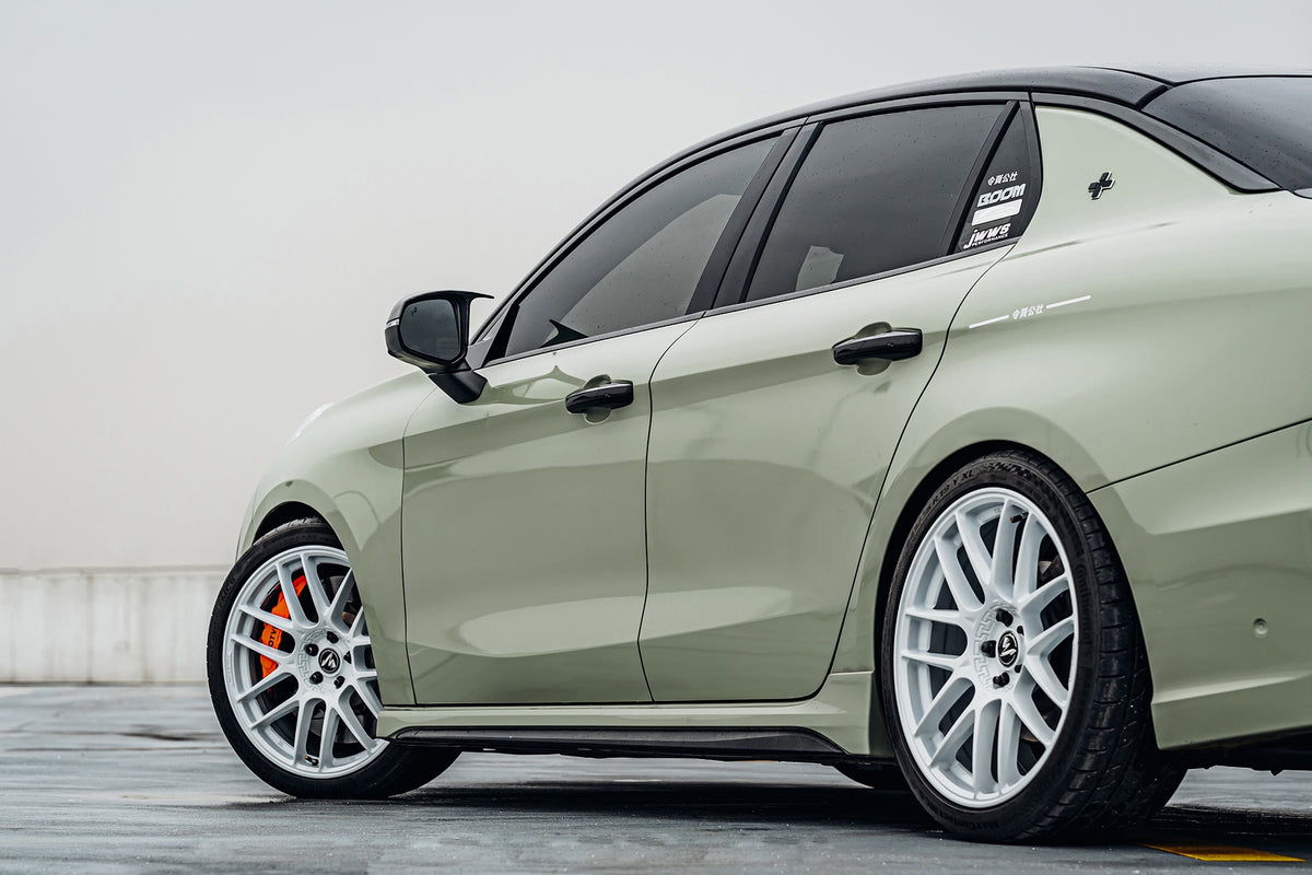 LYNK&CO 03-005-MST CK70