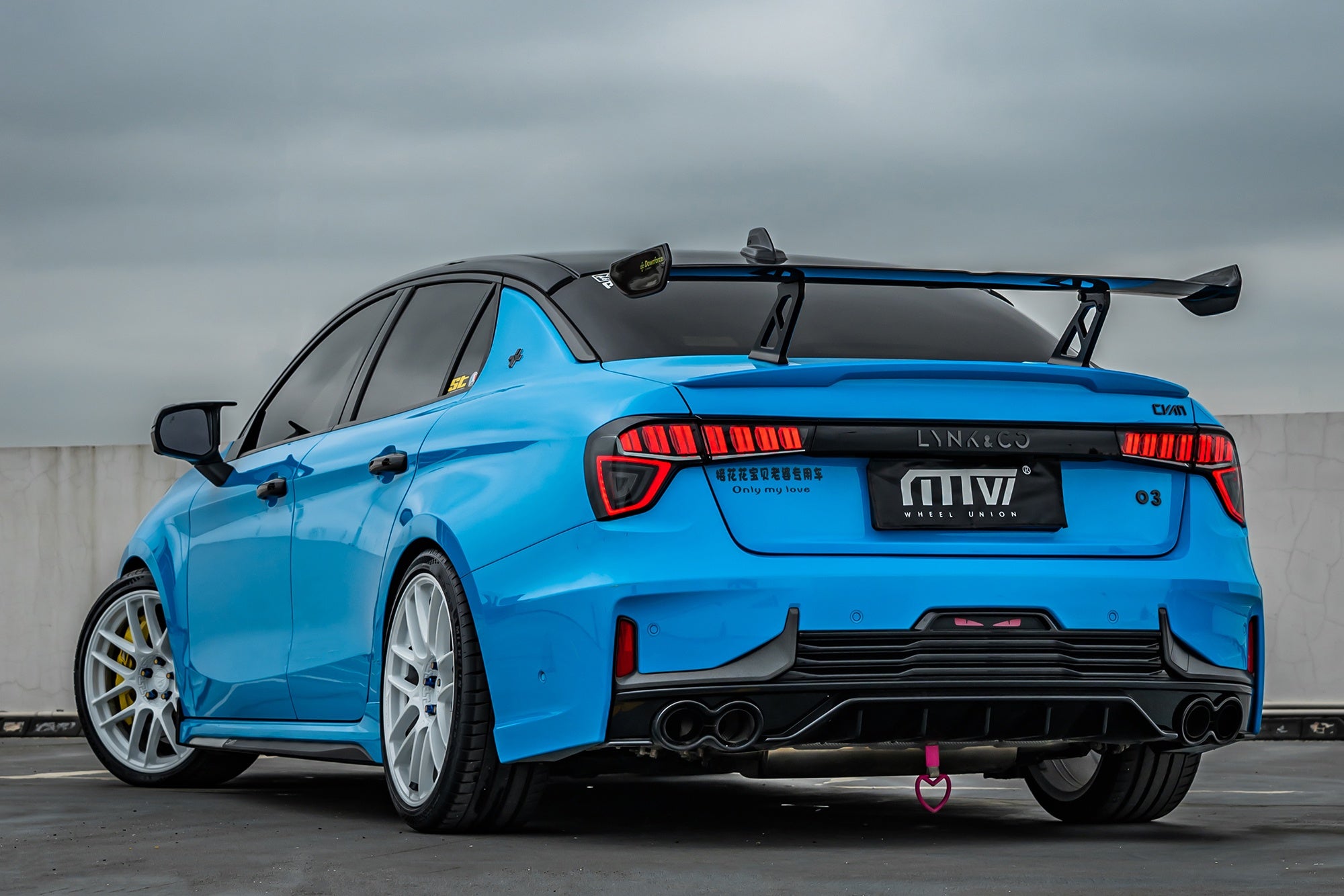 LYNK&CO 03-006-MST CK70