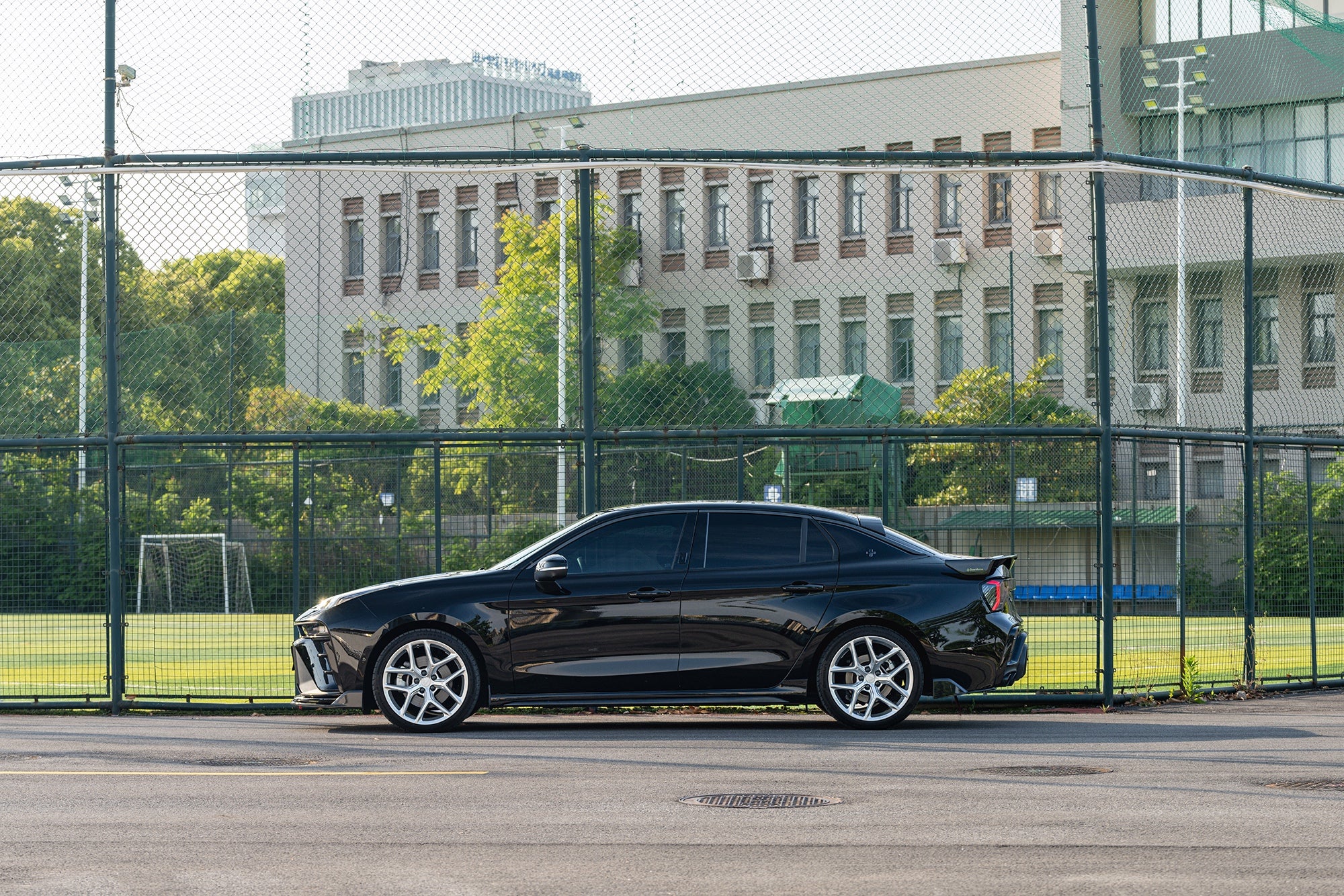 LYNK&CO 03+-001-FG FK07RL