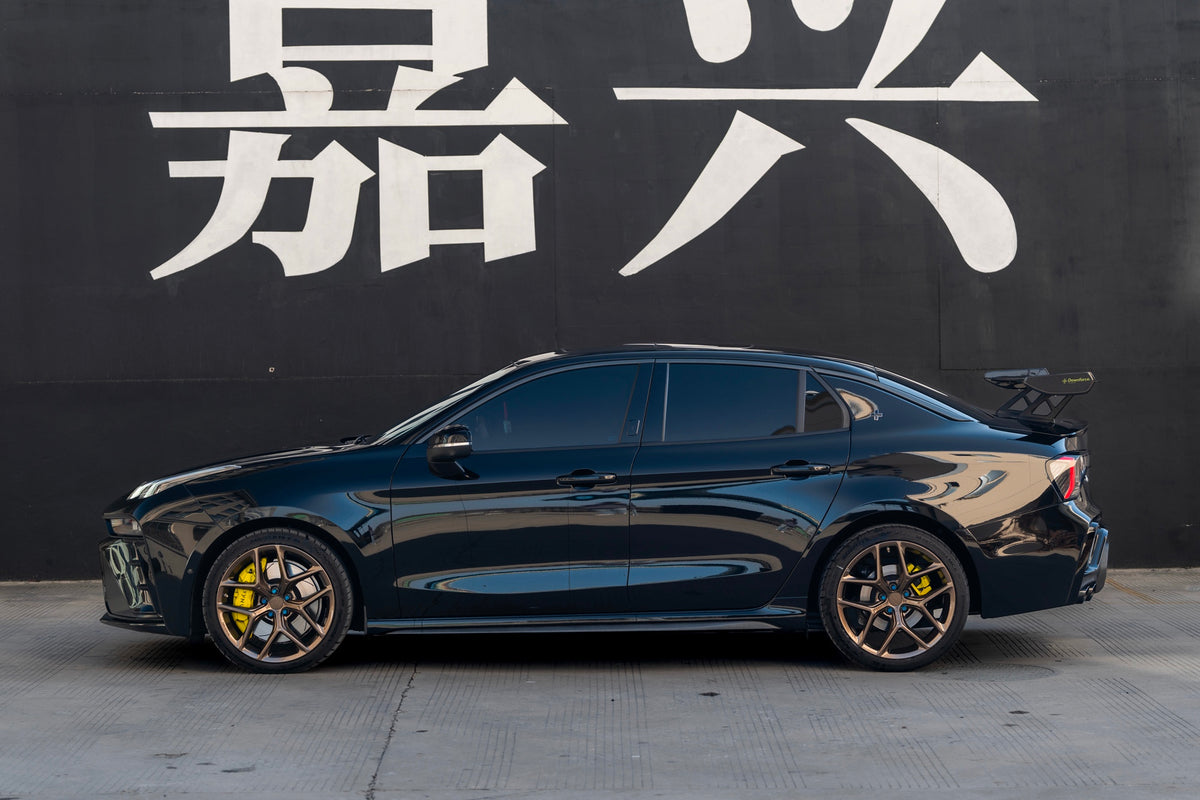 LYNK&CO 03+-001-FG FK07RLR
