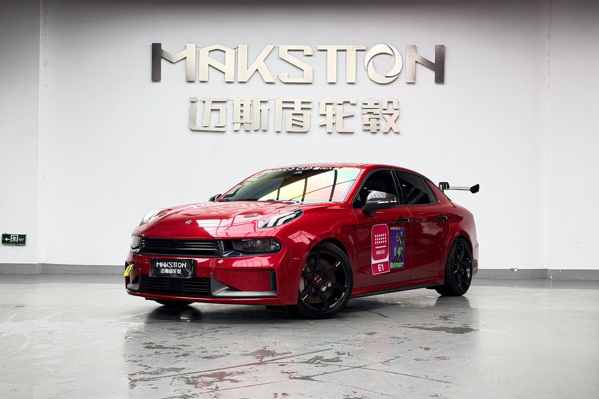 LYNK&CO 03+-003-FF MR6