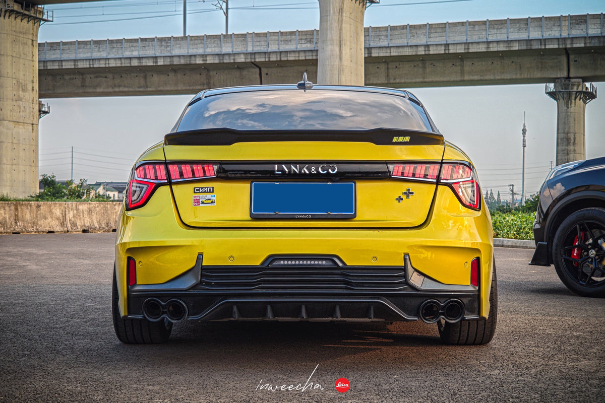 LYNK&CO 03+-005-FF FK75