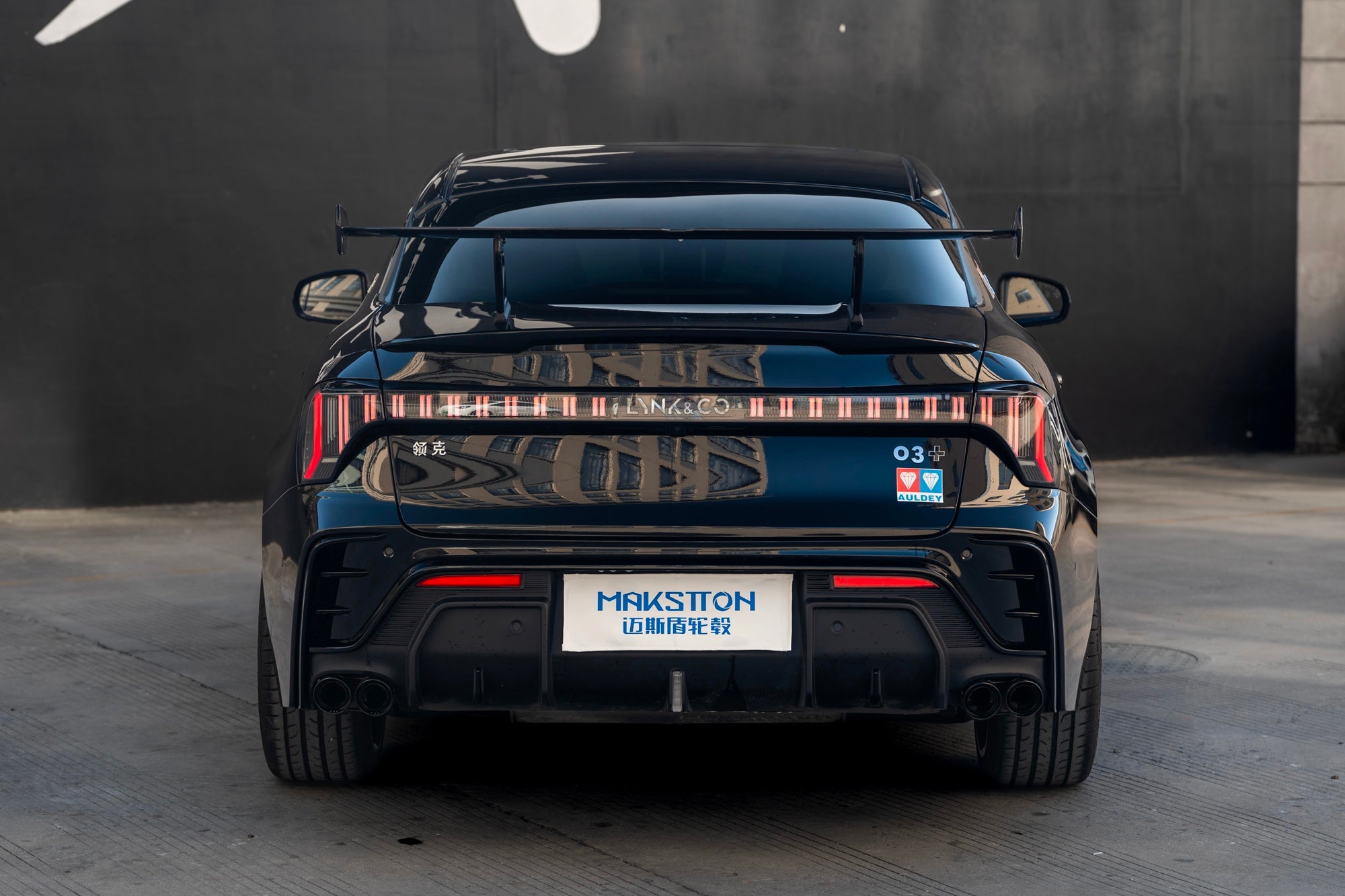 LYNK&CO 03+-005-FG FK07RLR