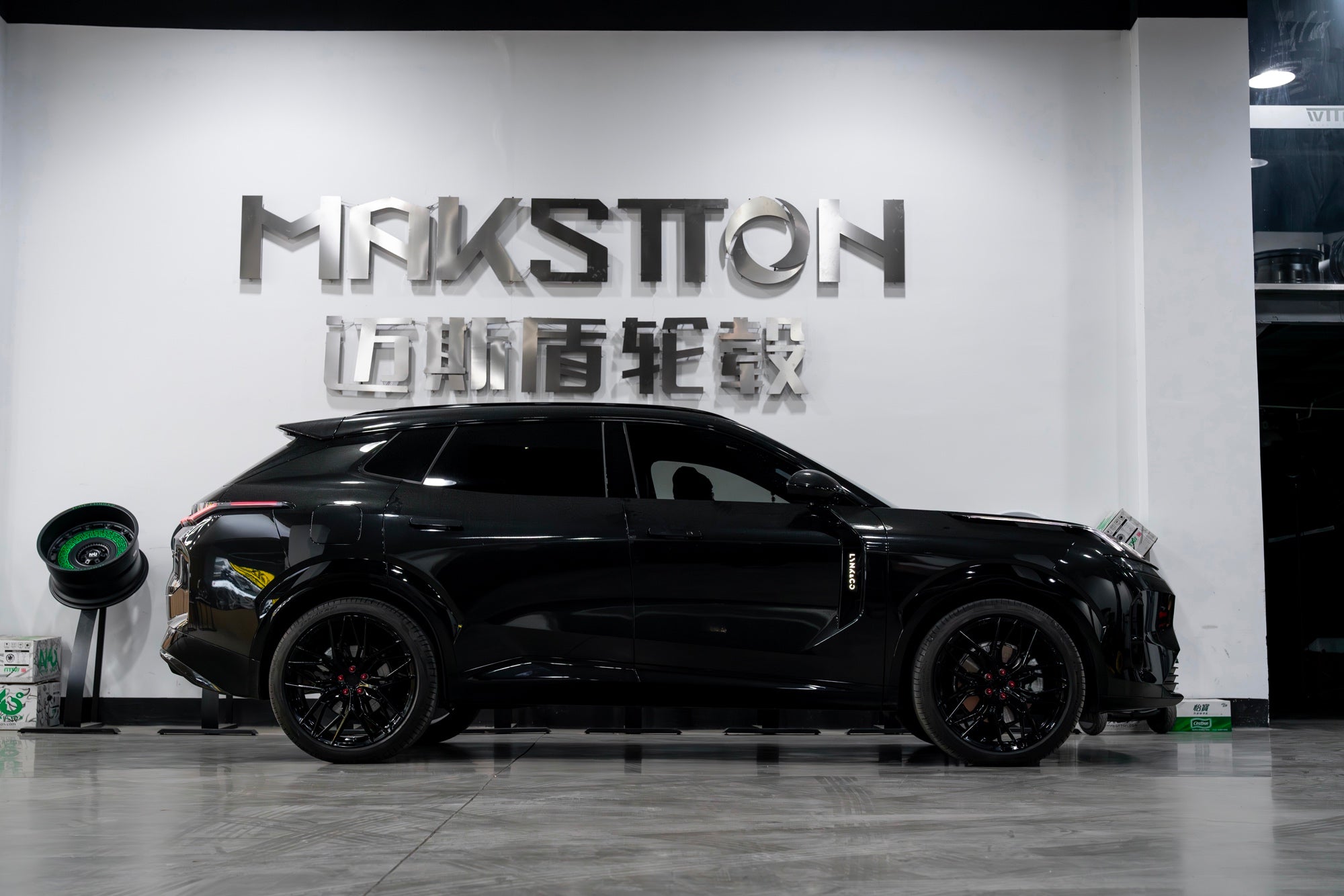 LYNK&CO 08-001-FF FK08