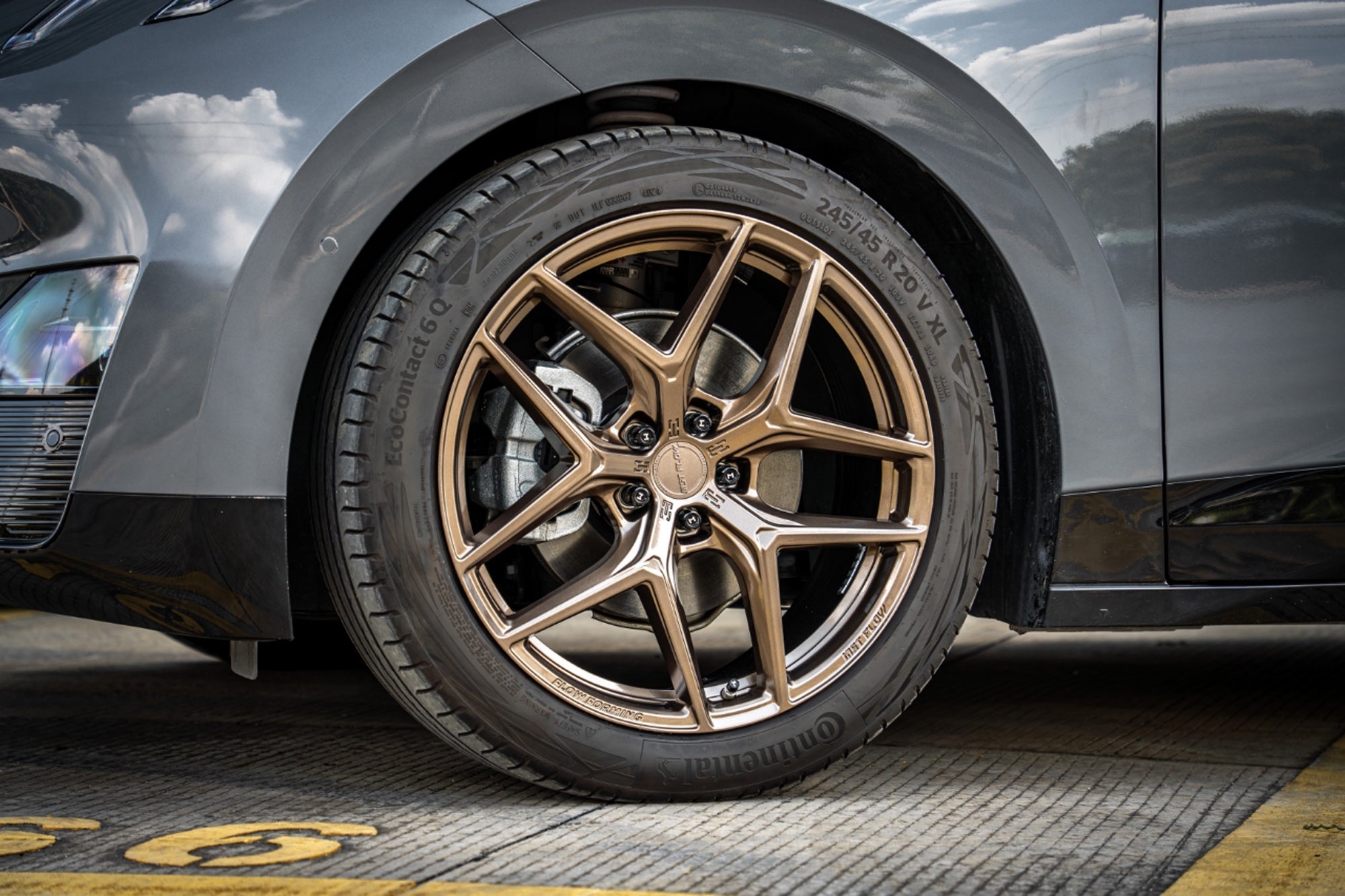LYNK&CO Z20-006-FF FK07T