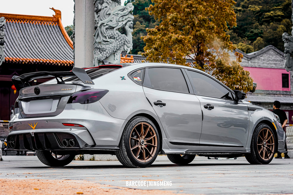 MG6-003-FF 011